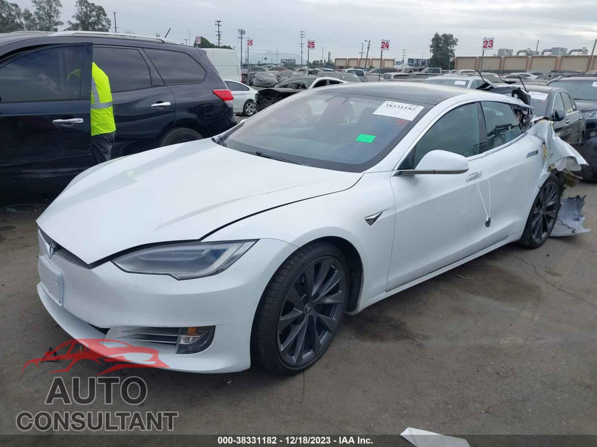 TESLA MODEL S 2020 - 5YJSA1E25LF355371