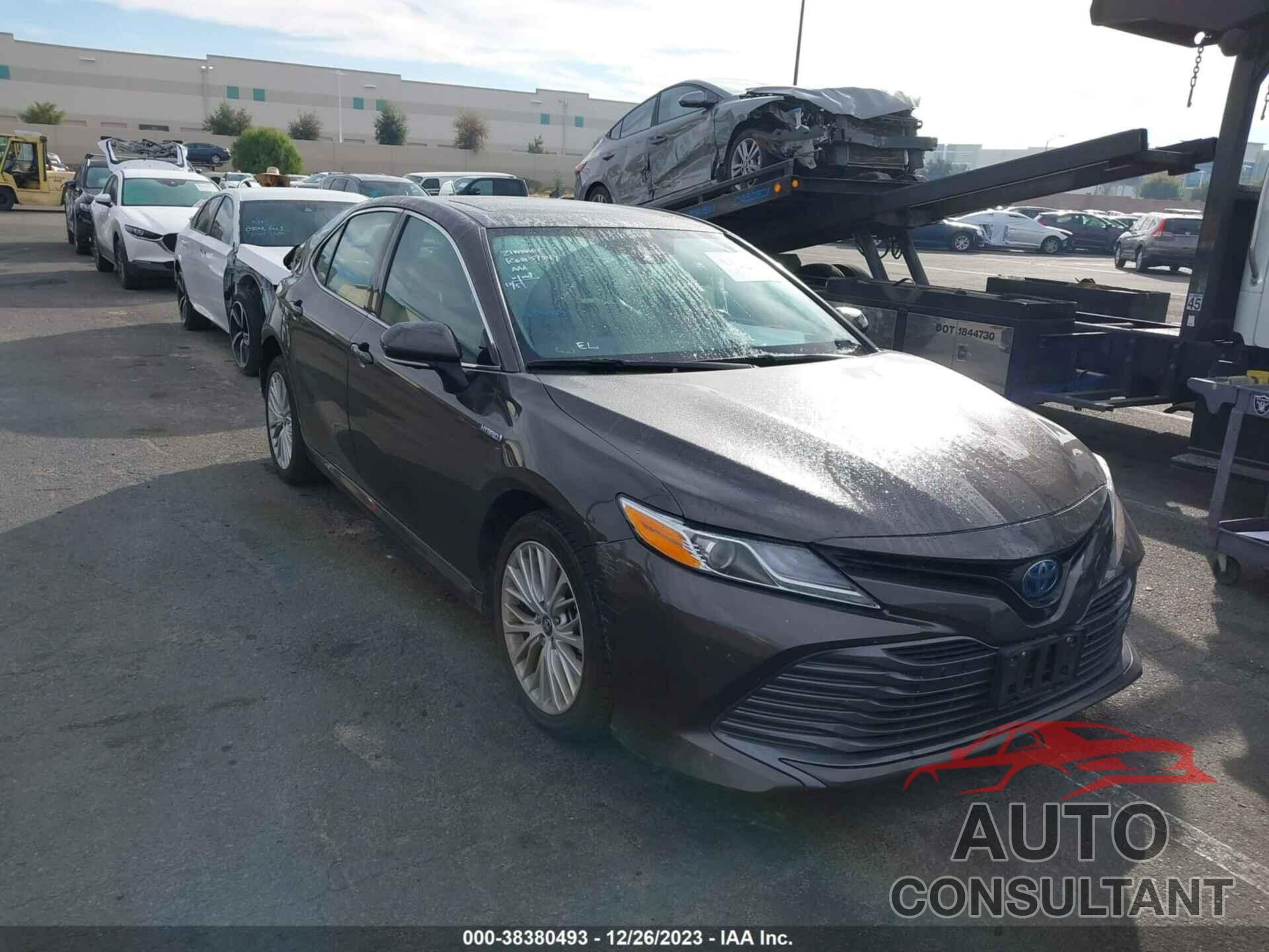 TOYOTA CAMRY 2020 - 4T1F31AK5LU521148
