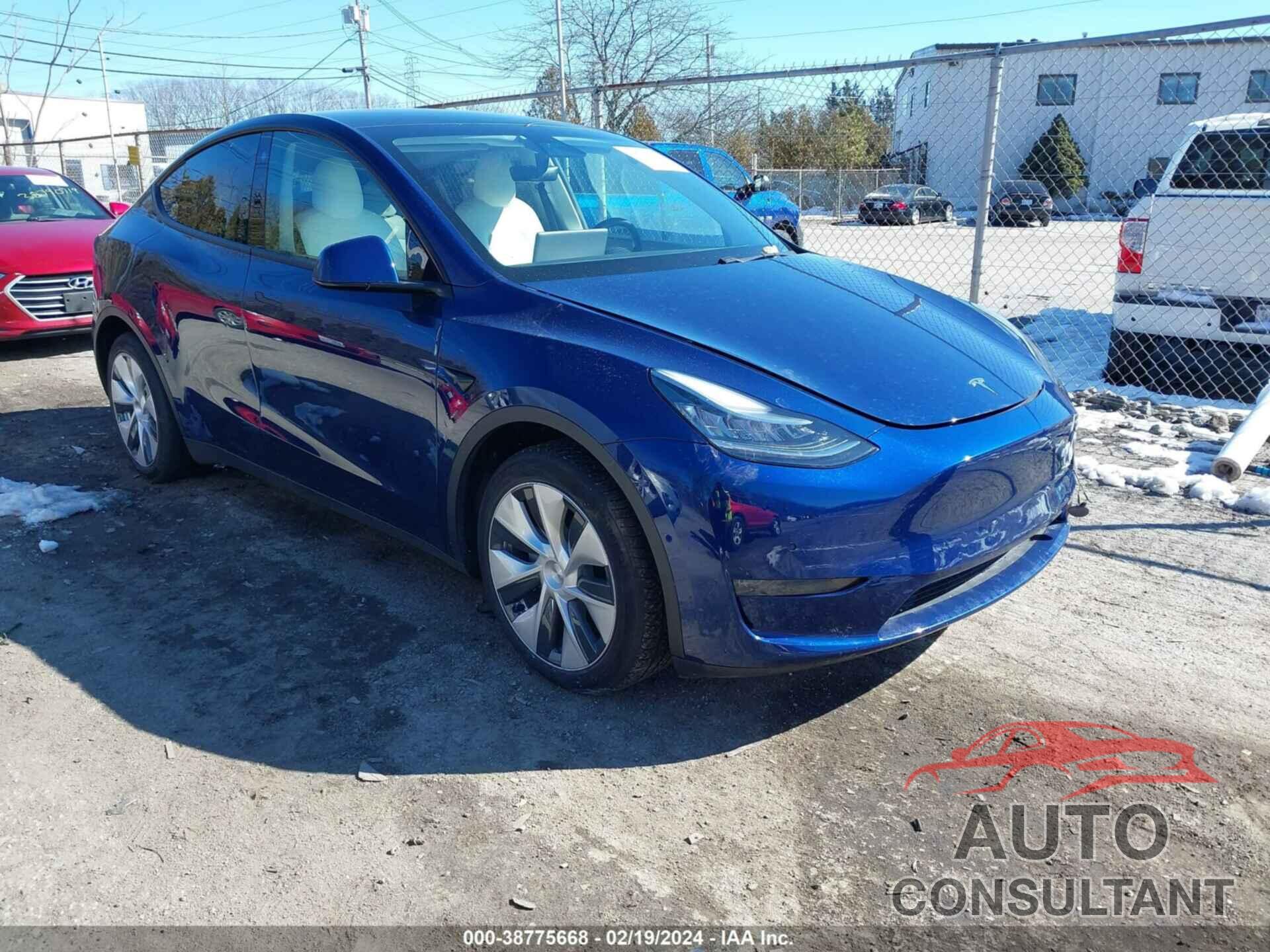 TESLA MODEL Y 2021 - 5YJYGDEE1MF085447