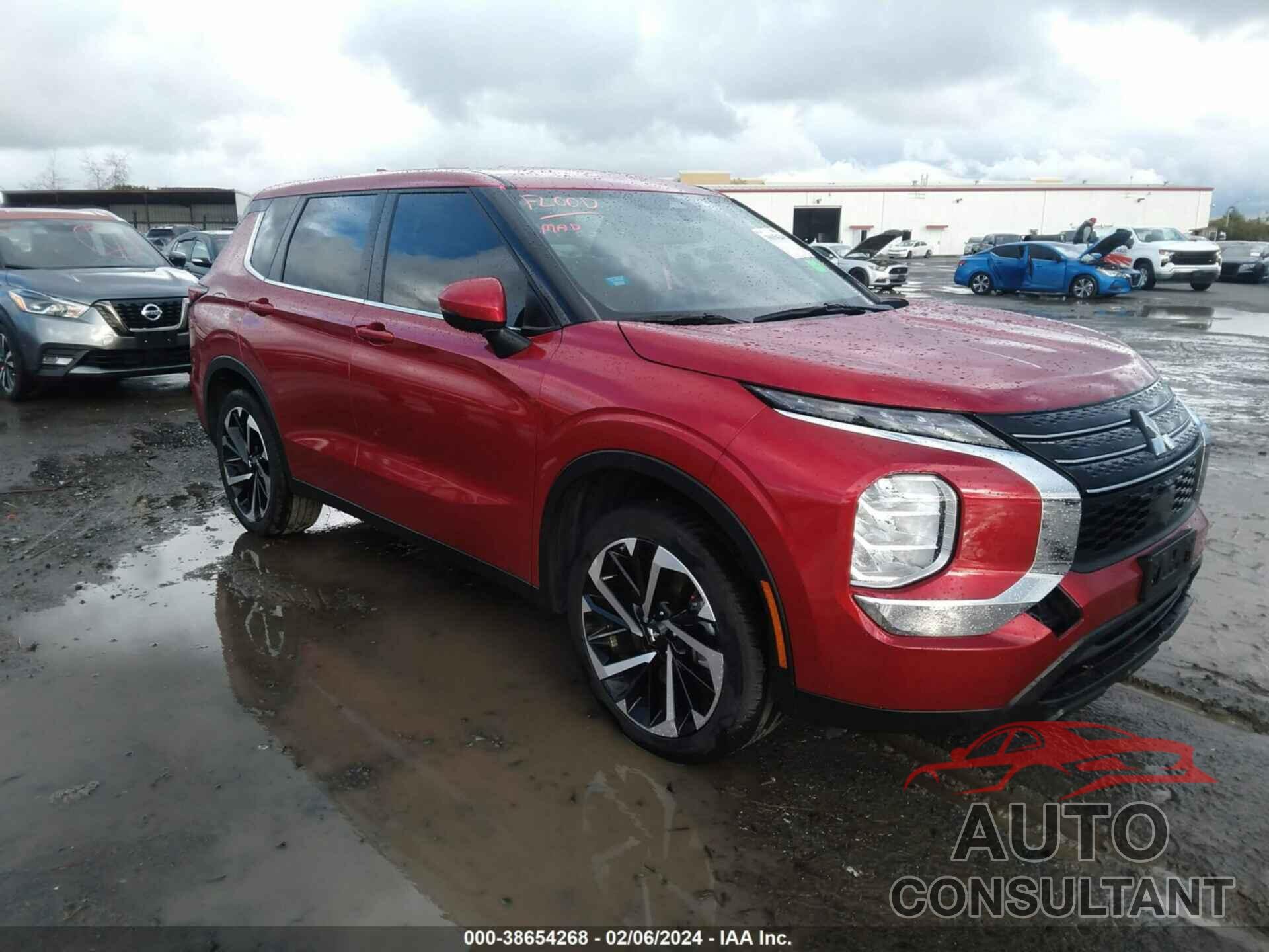 MITSUBISHI OUTLANDER 2022 - JA4J3TA83NZ041544