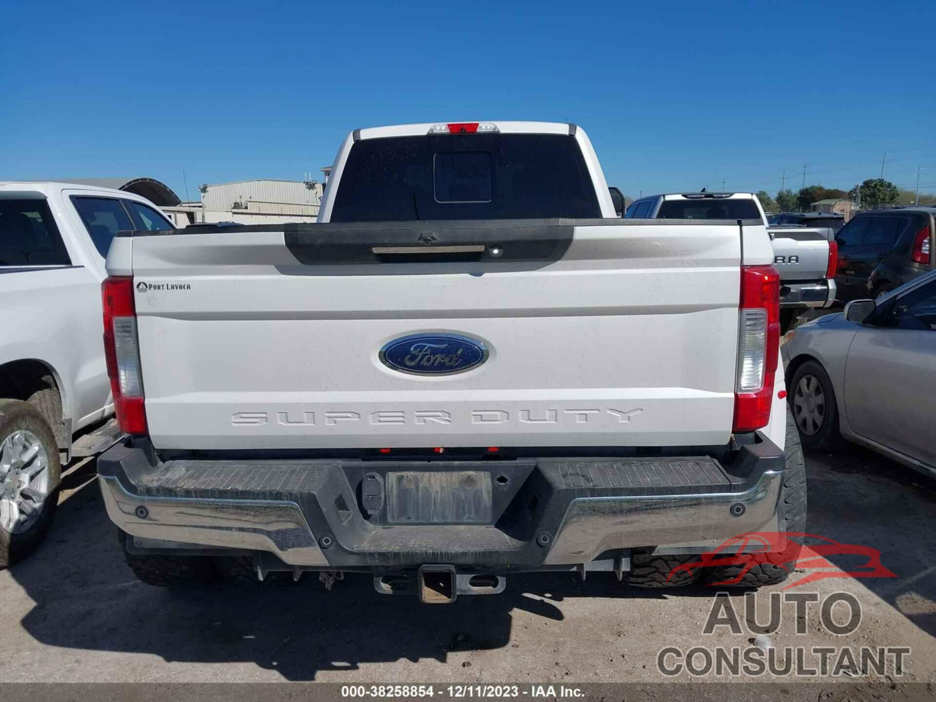 FORD F350 2017 - 1FT8W3BT6HED84472