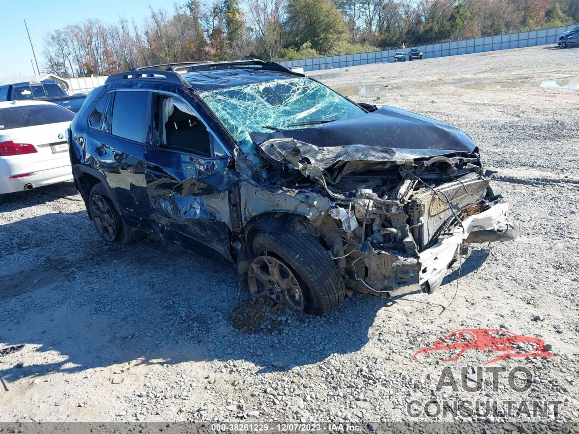 TOYOTA RAV4 2023 - 2T3UWRFV3PW154019