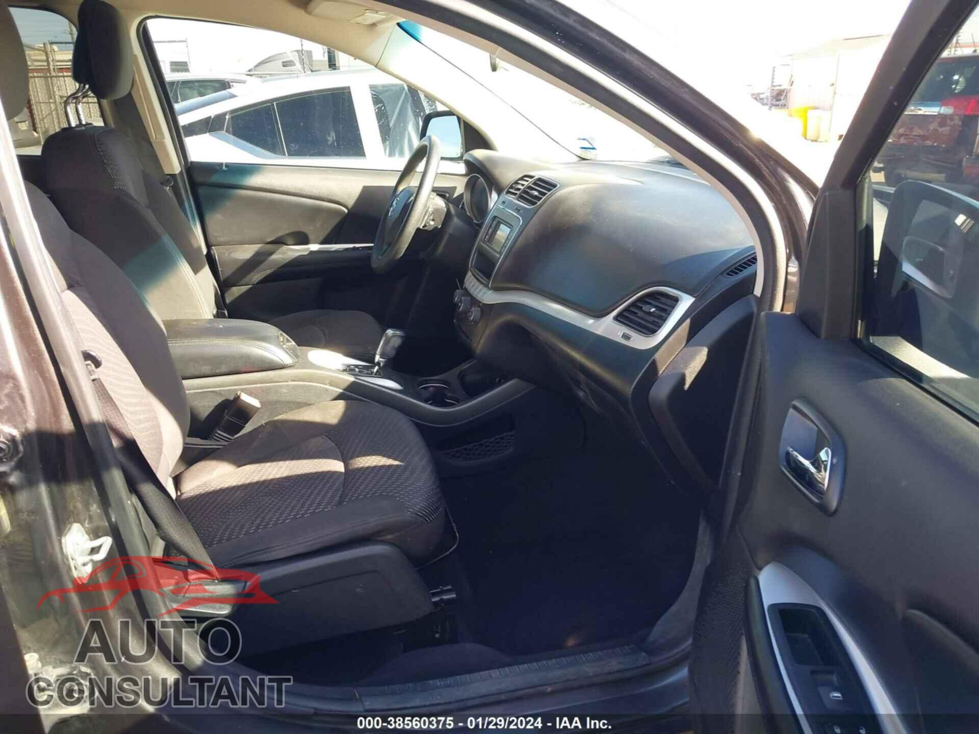 DODGE JOURNEY 2017 - 3C4PDCBG7HT572048
