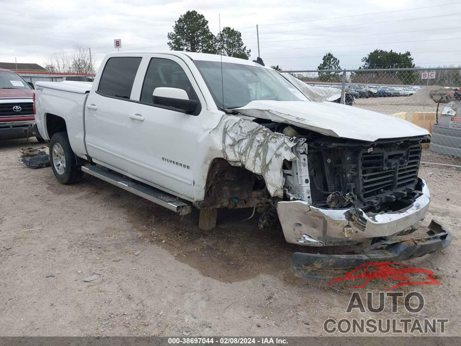 CHEVROLET SILVERADO 1500 2017 - 3GCUKREH9HG319063