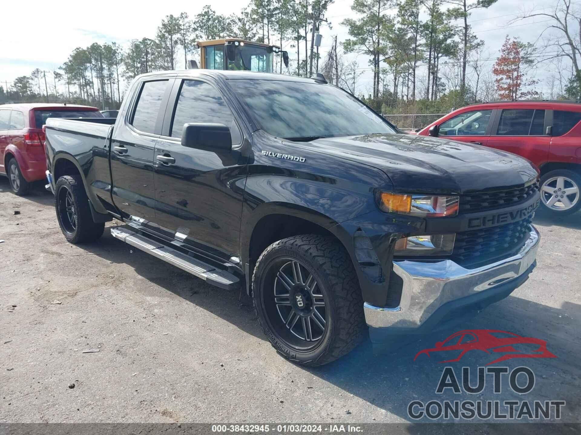 CHEVROLET SILVERADO 1500 2019 - 1GCRYAEH4KZ340819