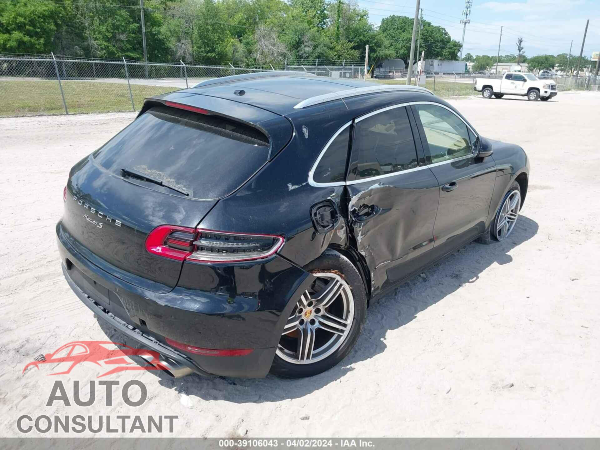 PORSCHE MACAN 2016 - WP1AB2A55GLB55803