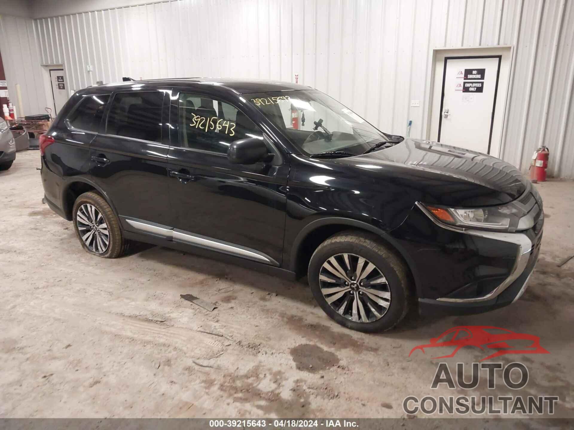 MITSUBISHI OUTLANDER 2019 - JA4AZ3A30KZ048336
