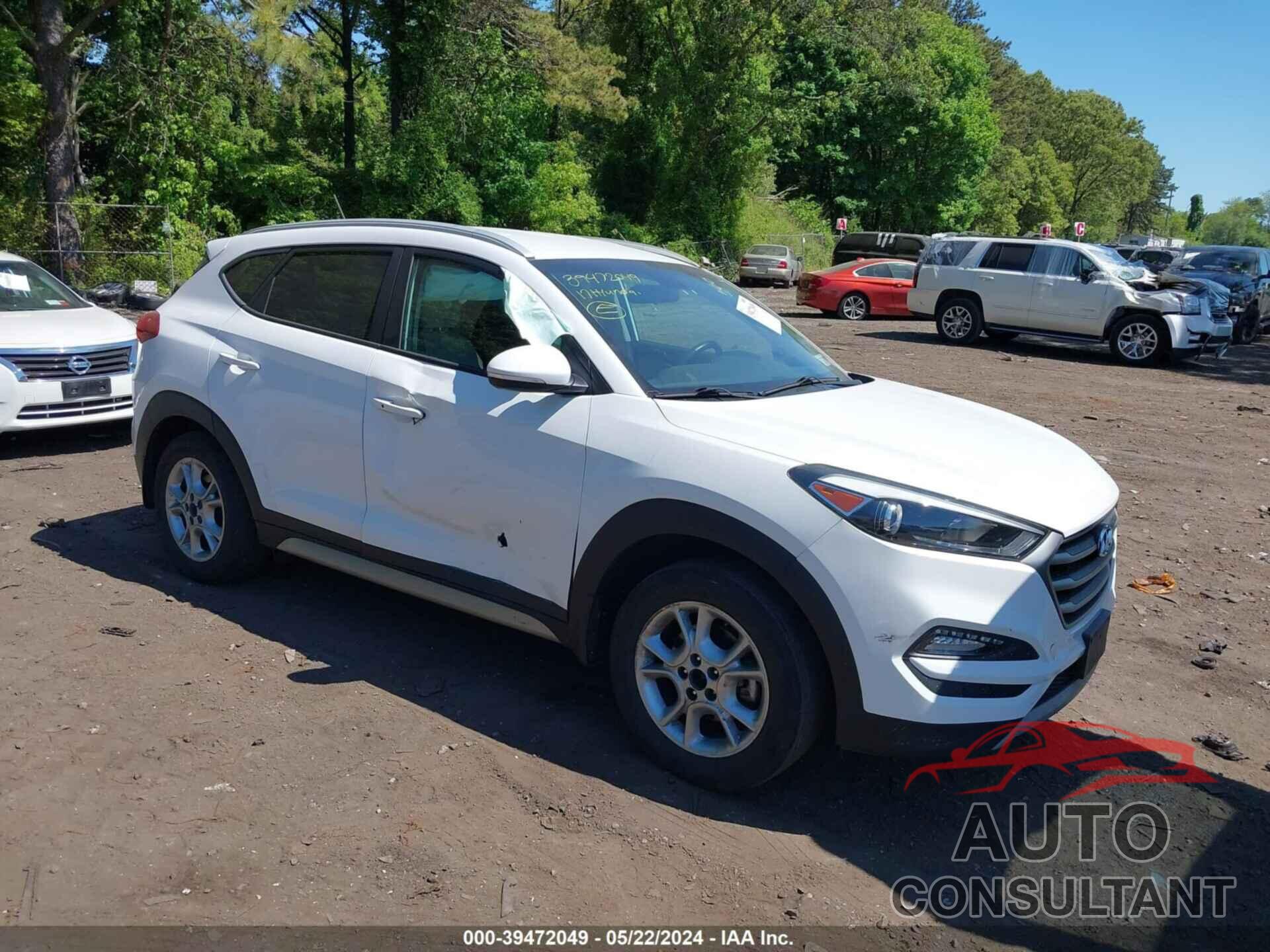 HYUNDAI TUCSON 2017 - KM8J3CA28HU278092