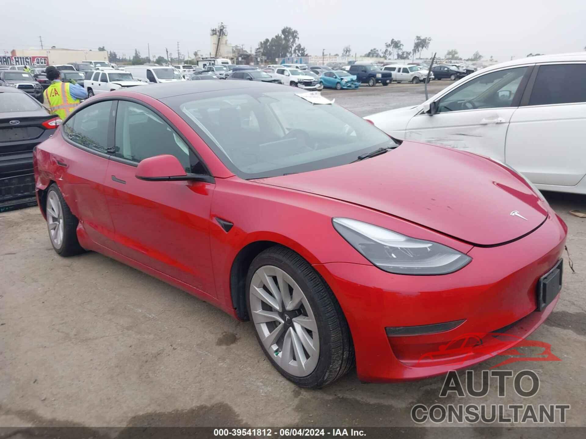 TESLA MODEL 3 2022 - 5YJ3E1EA7NF286086