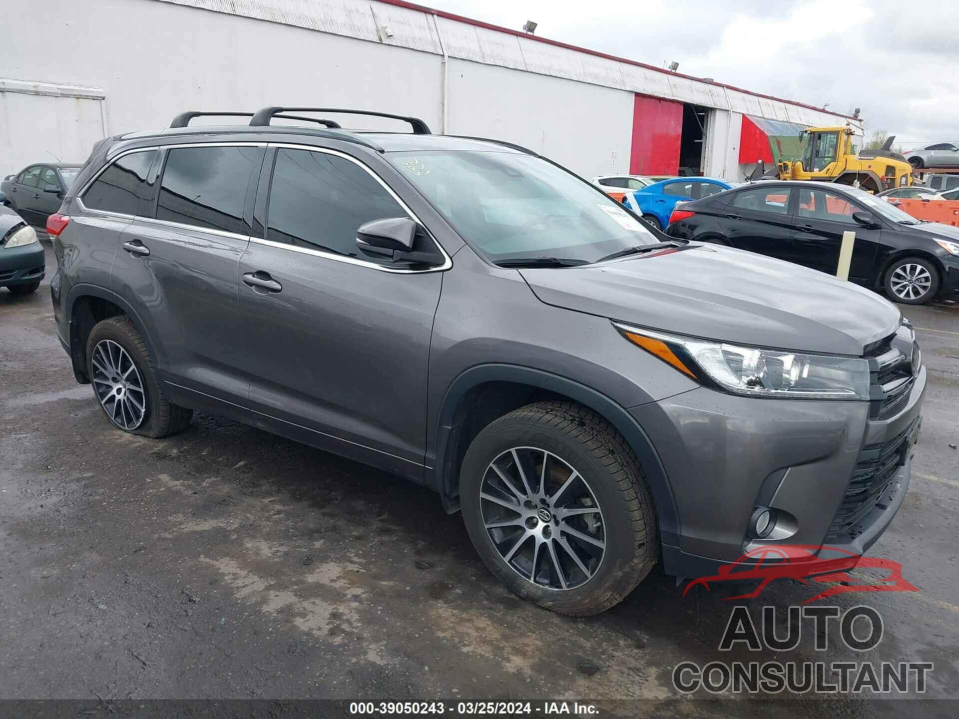 TOYOTA HIGHLANDER 2017 - 5TDJZRFH2HS405748