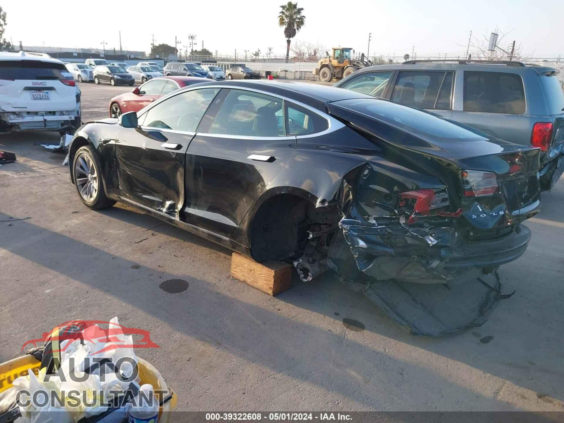 TESLA MODEL S 2016 - 5YJSA1E20GF169937