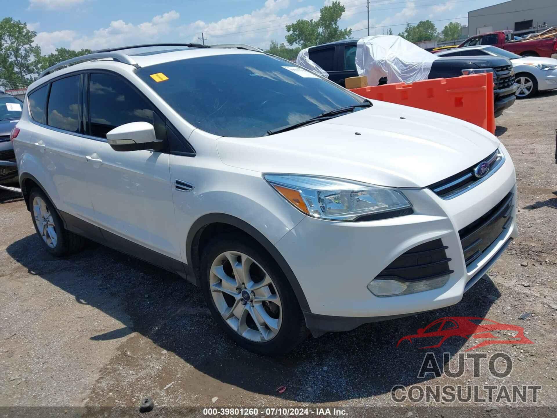 FORD ESCAPE 2016 - 1FMCU0J96GUA75556