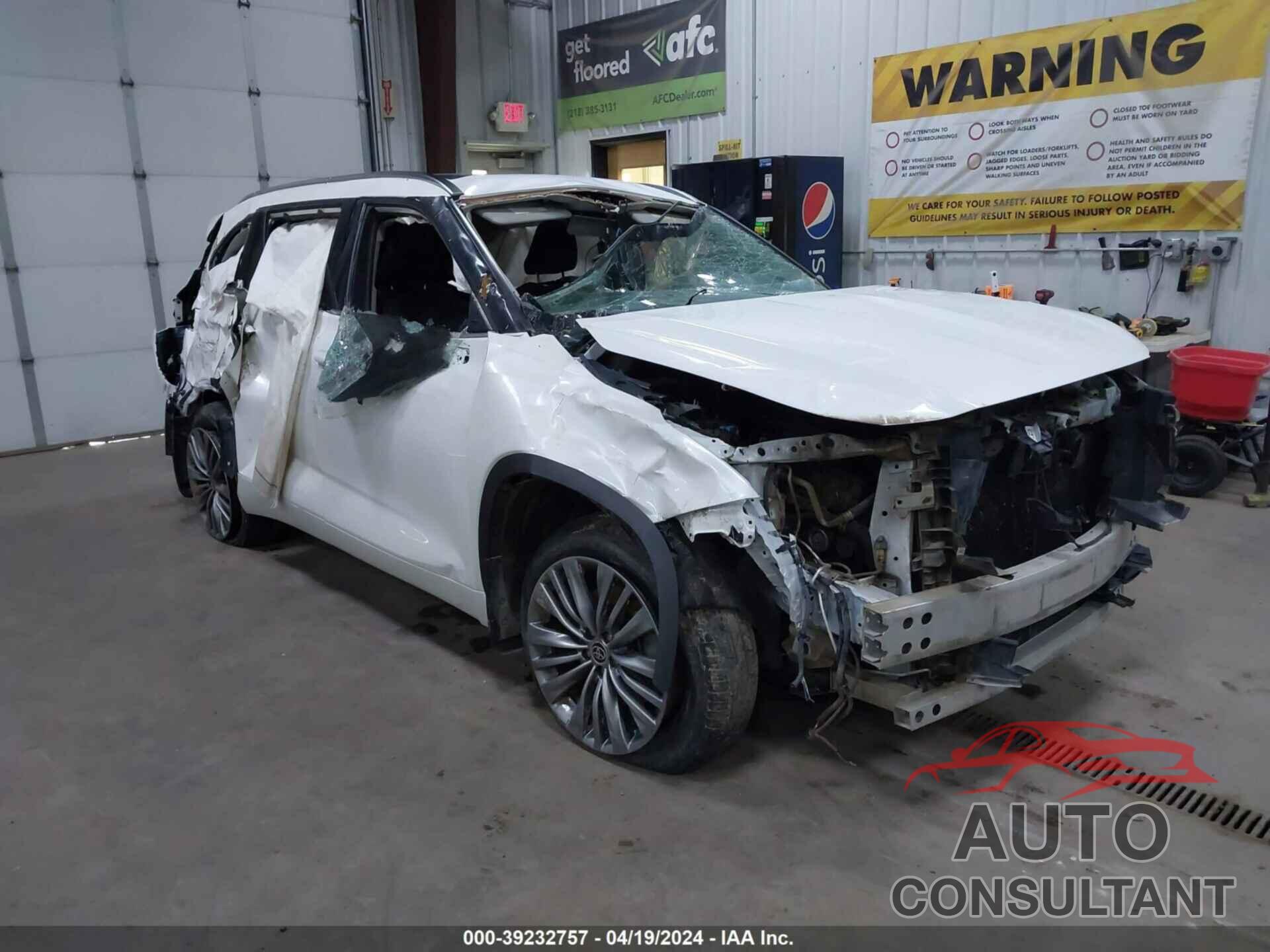 TOYOTA HIGHLANDER 2020 - 5TDFZRBH9LS037914