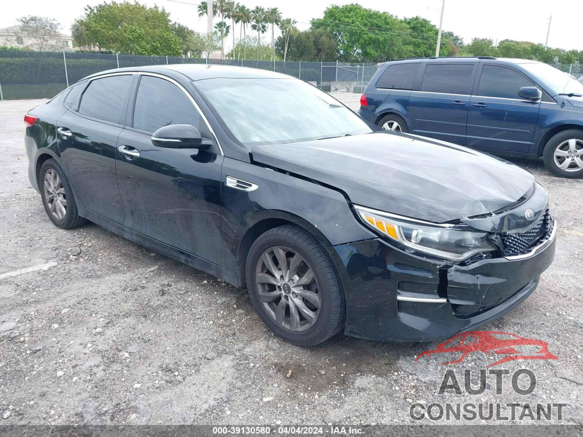 KIA OPTIMA 2018 - 5XXGU4L37JG205363