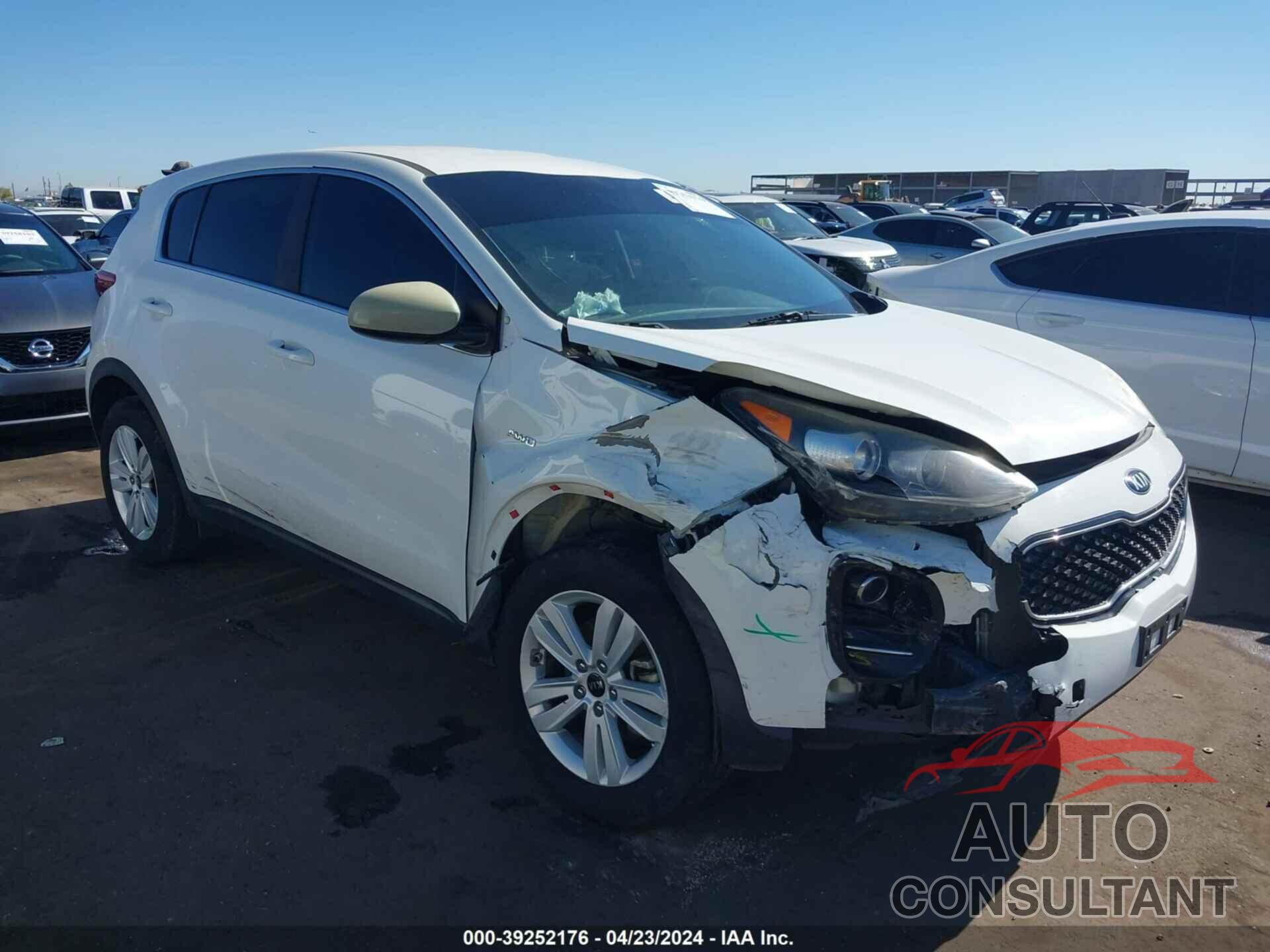 KIA SPORTAGE 2018 - KNDPMCAC7J7371131