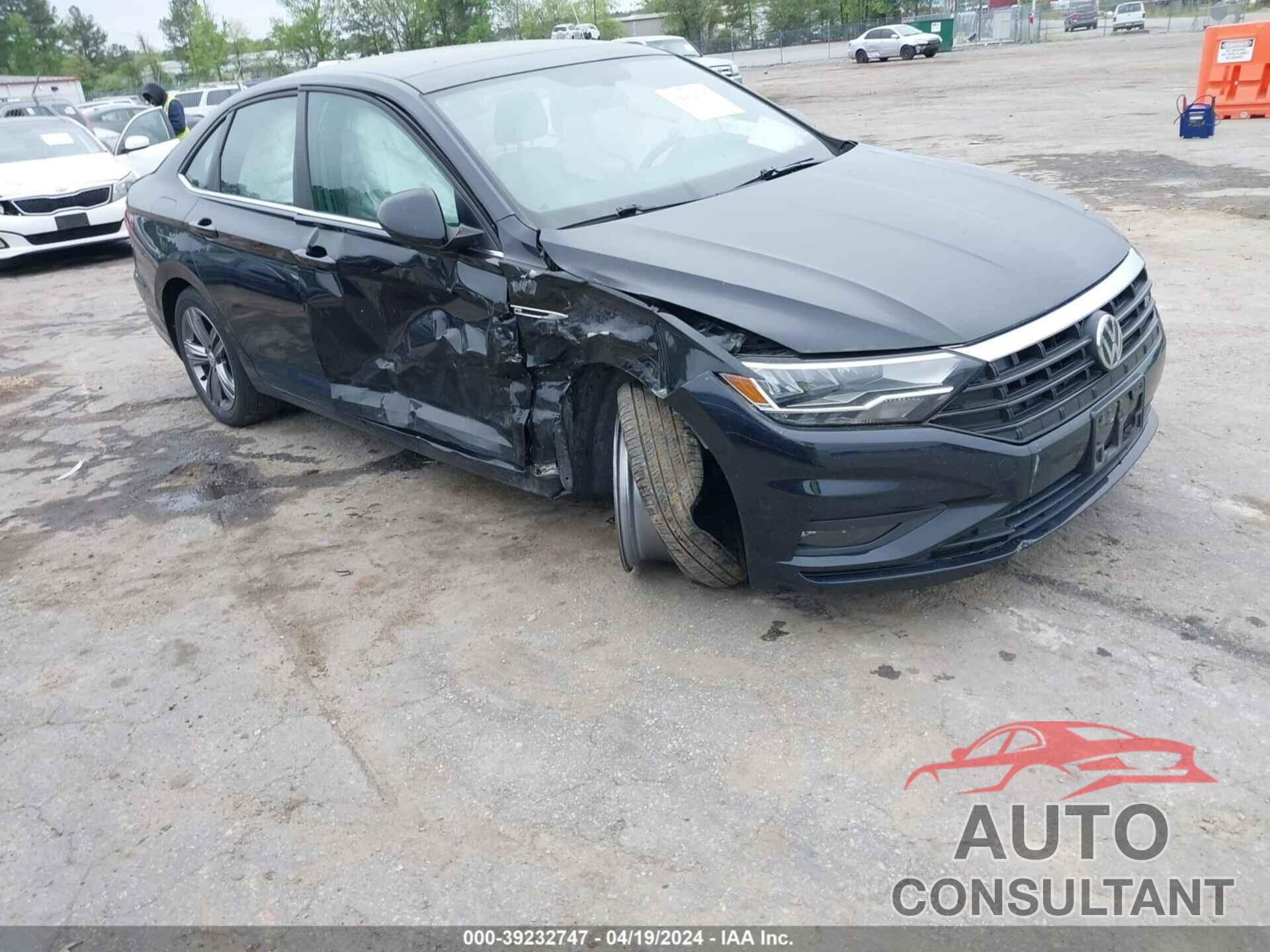 VOLKSWAGEN JETTA 2019 - 3VWC57BU1KM015837