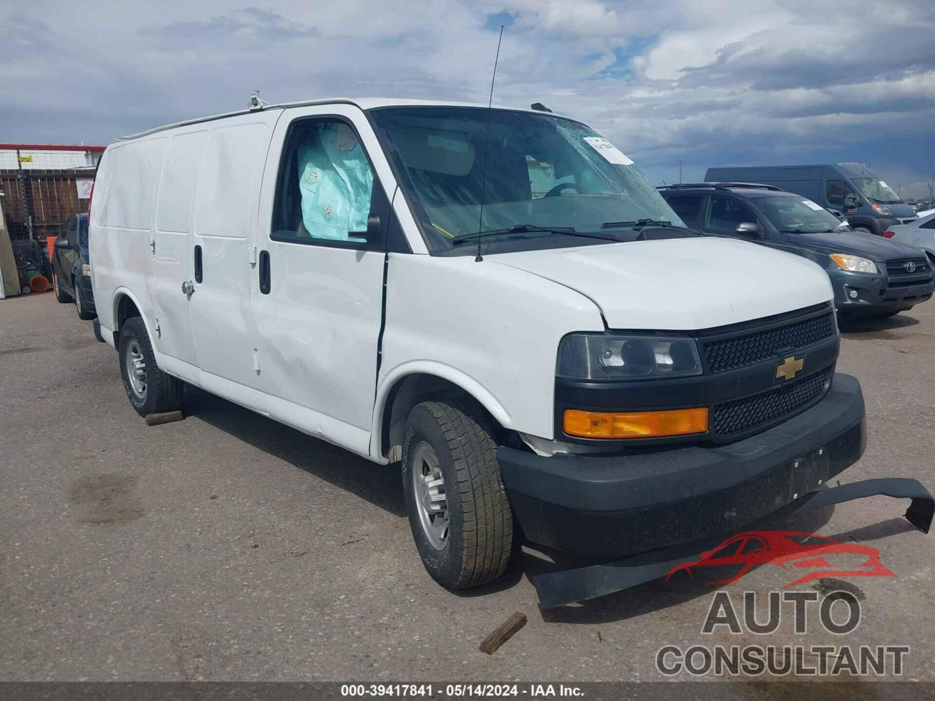 CHEVROLET EXPRESS 2500 2019 - 1GCWGAFG5K1306267