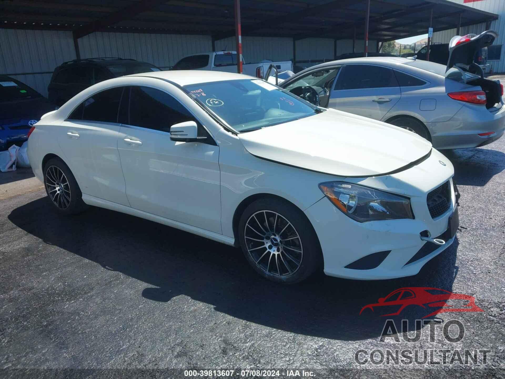 MERCEDES-BENZ CLA 250 2016 - WDDSJ4EB8GN302419