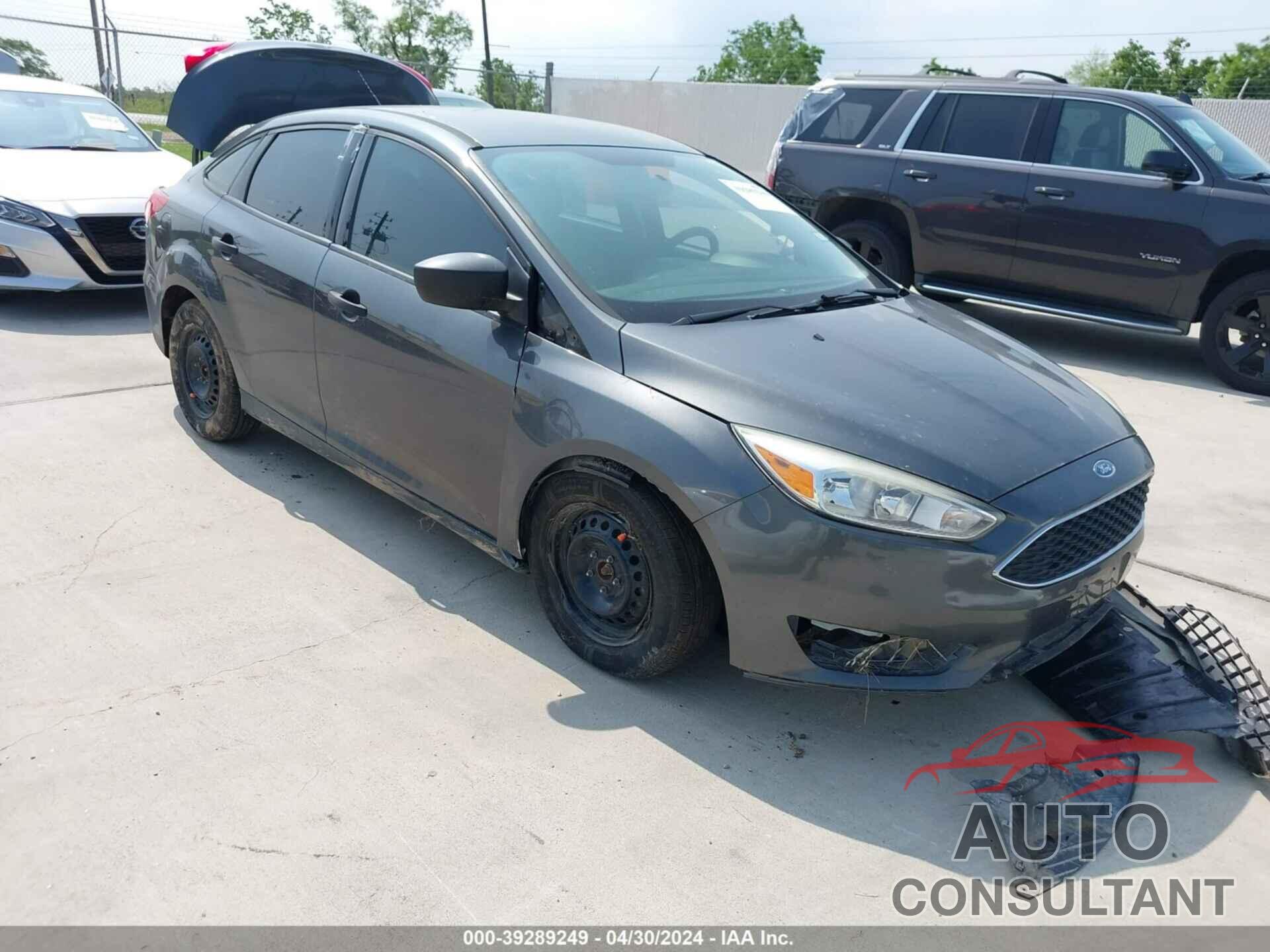 FORD FOCUS 2017 - 1FADP3E25HL328622