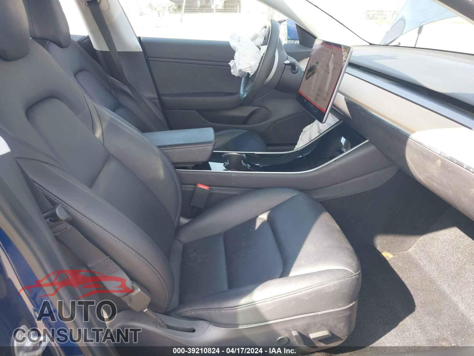 TESLA MODEL 3 2019 - 5YJ3E1EA3KF396760