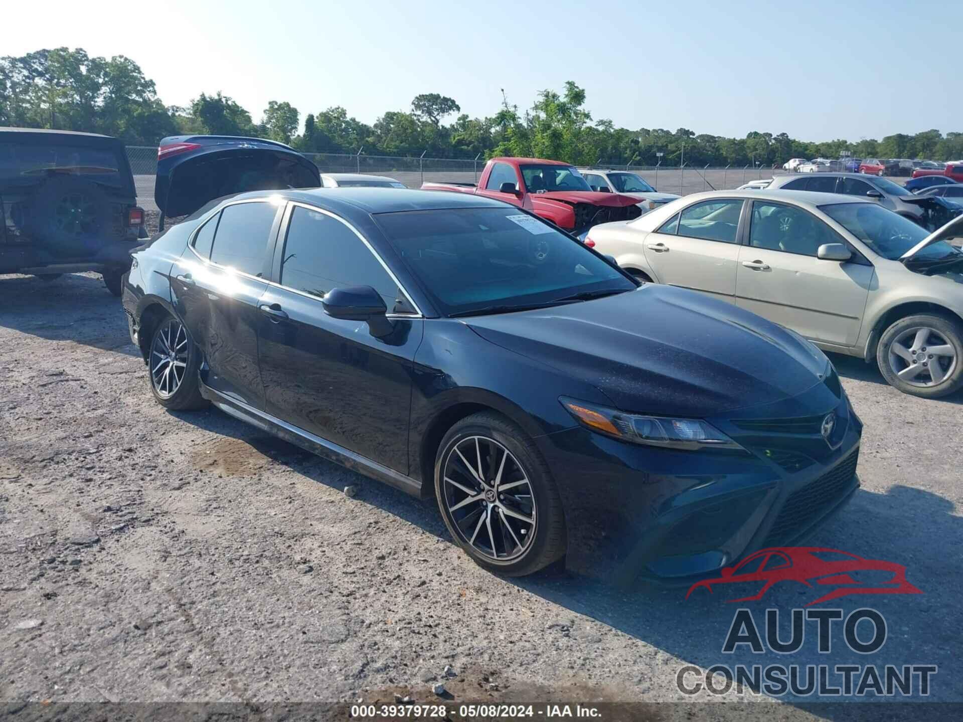TOYOTA CAMRY 2021 - 4T1G11AK9MU431433