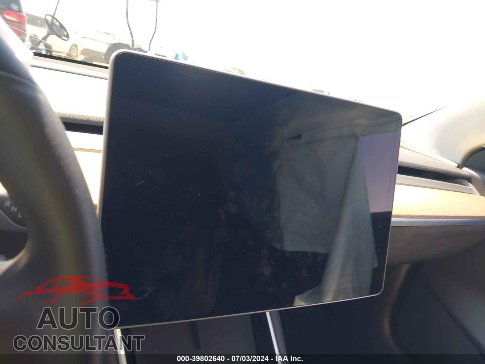 TESLA MODEL 3 2020 - 5YJ3E1EB0LF619282