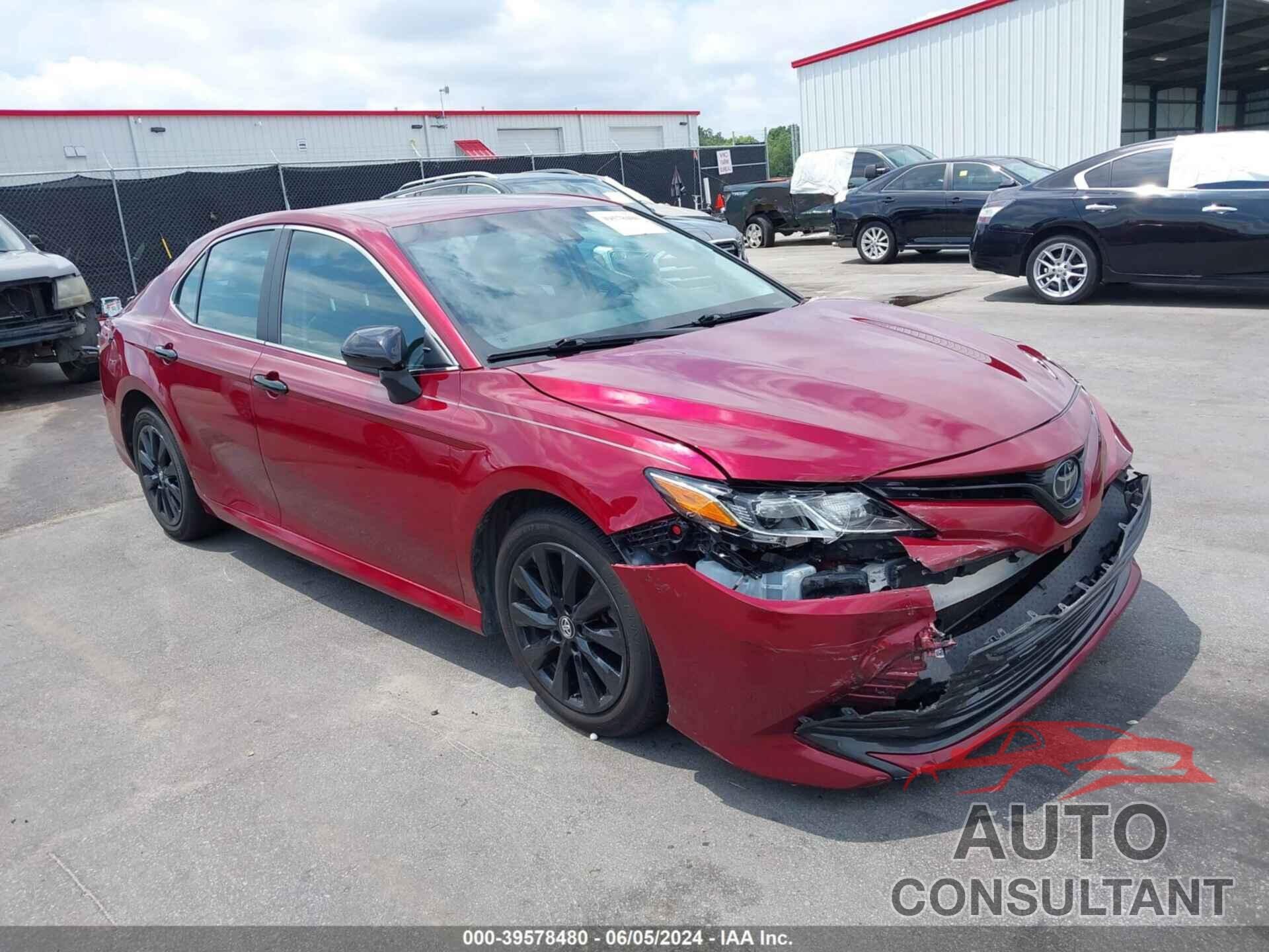 TOYOTA CAMRY 2019 - 4T1B11HK2KU713958