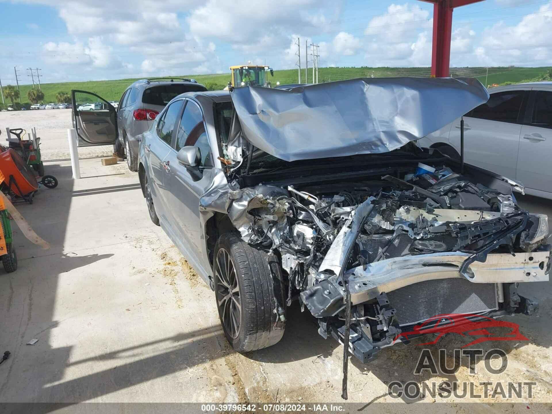 TOYOTA CAMRY 2019 - 4T1B11HK5KU214345
