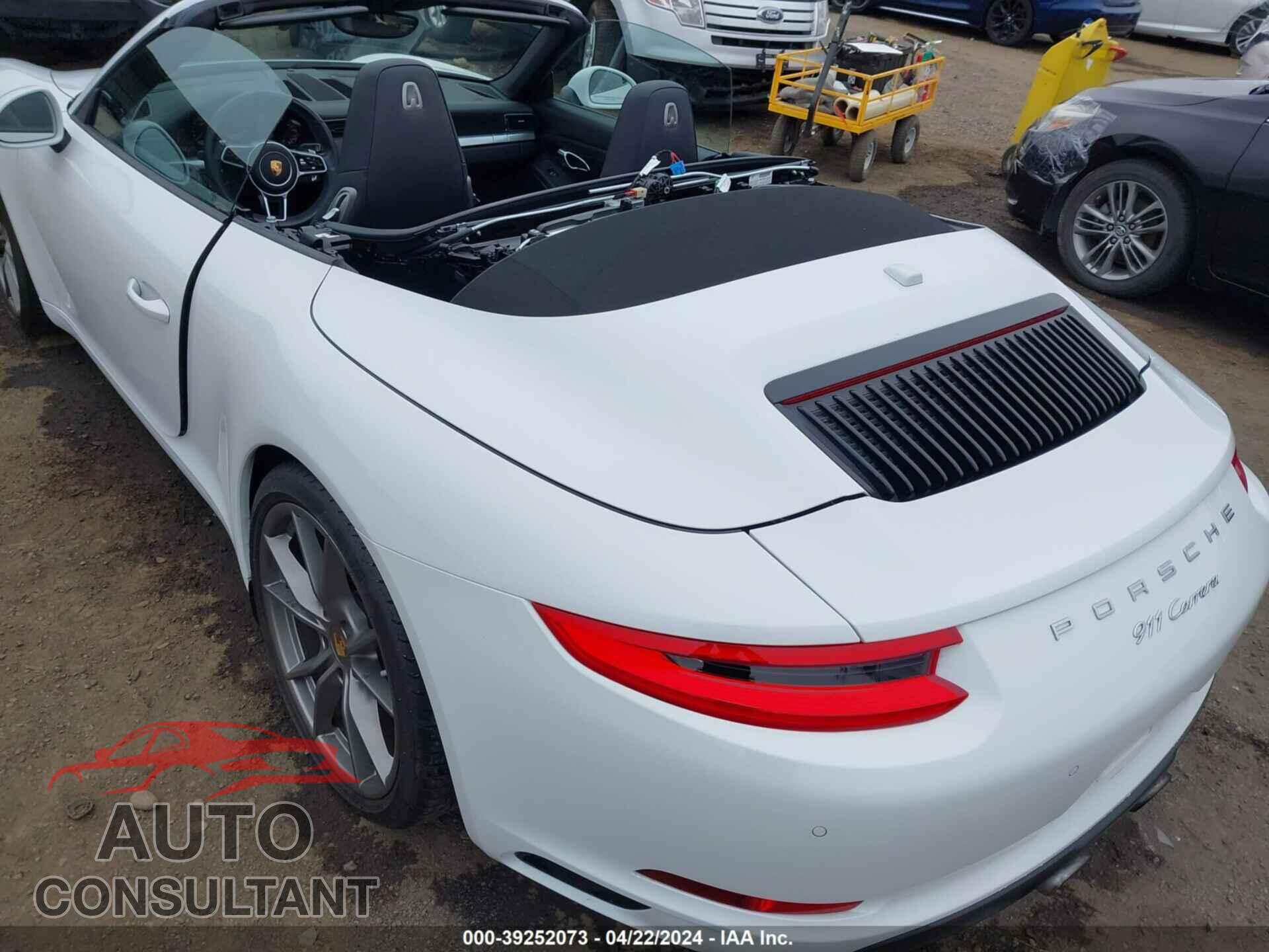 PORSCHE 911 2017 - WP0CA2A90HS141167
