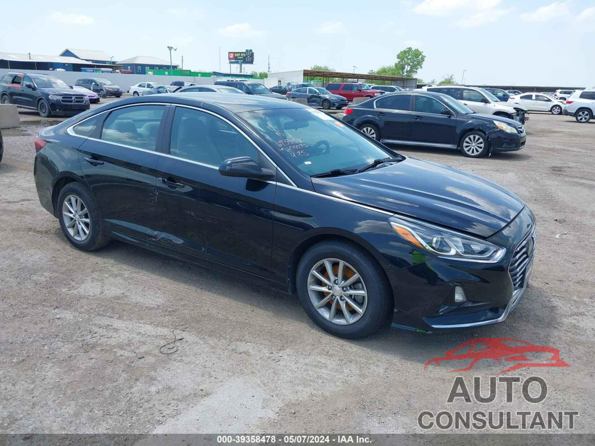 HYUNDAI SONATA 2018 - 5NPE24AF1JH655590