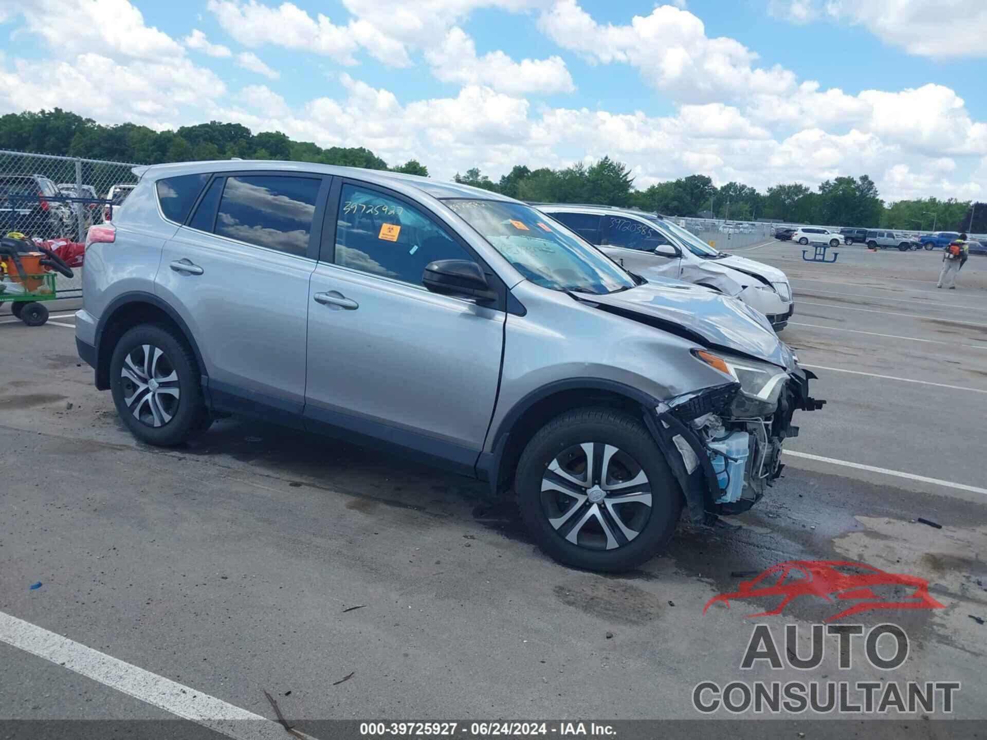 TOYOTA RAV4 2018 - 2T3BFREV0JW709296