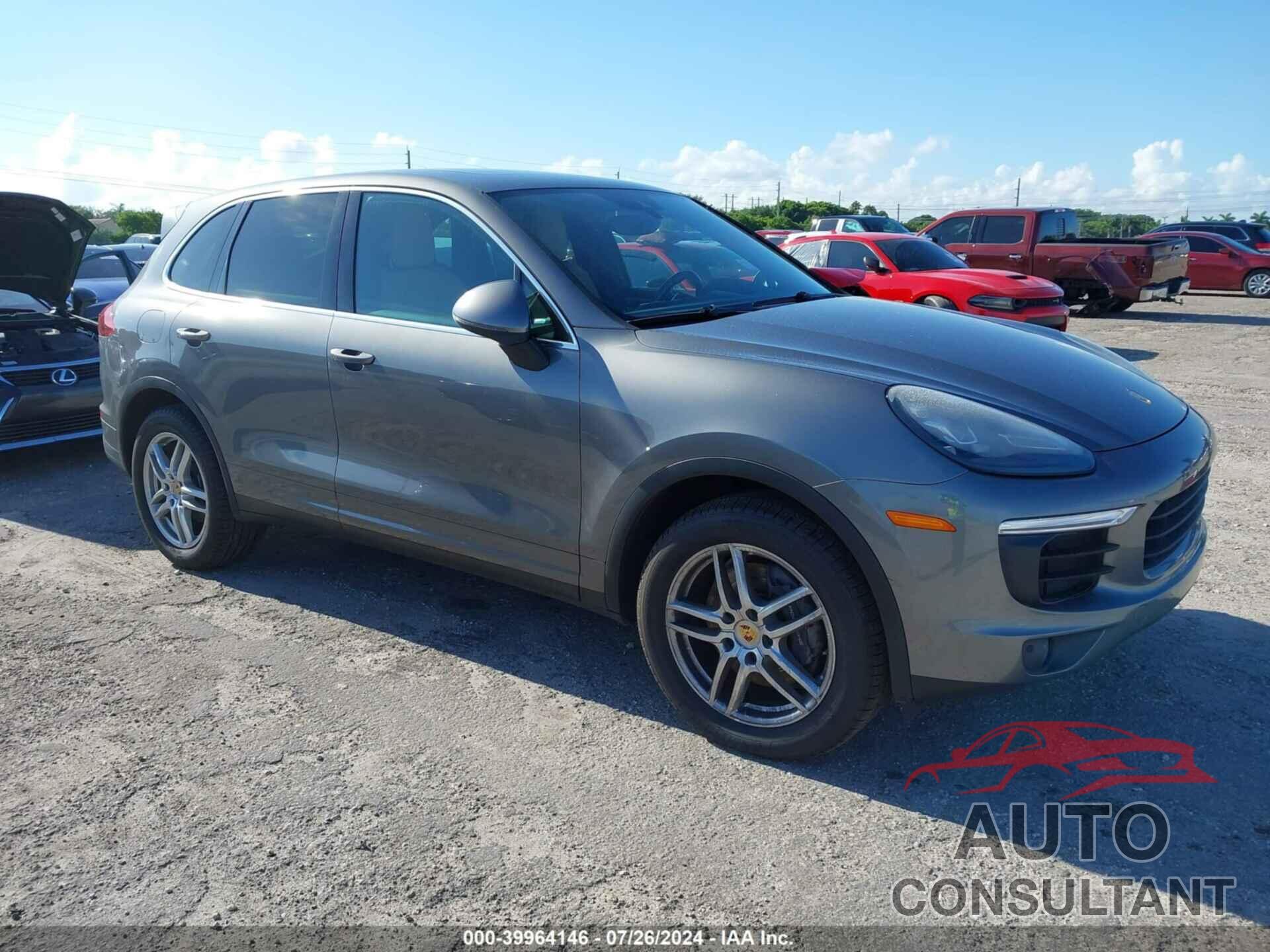 PORSCHE CAYENNE 2016 - WP1AA2A27GLA10643