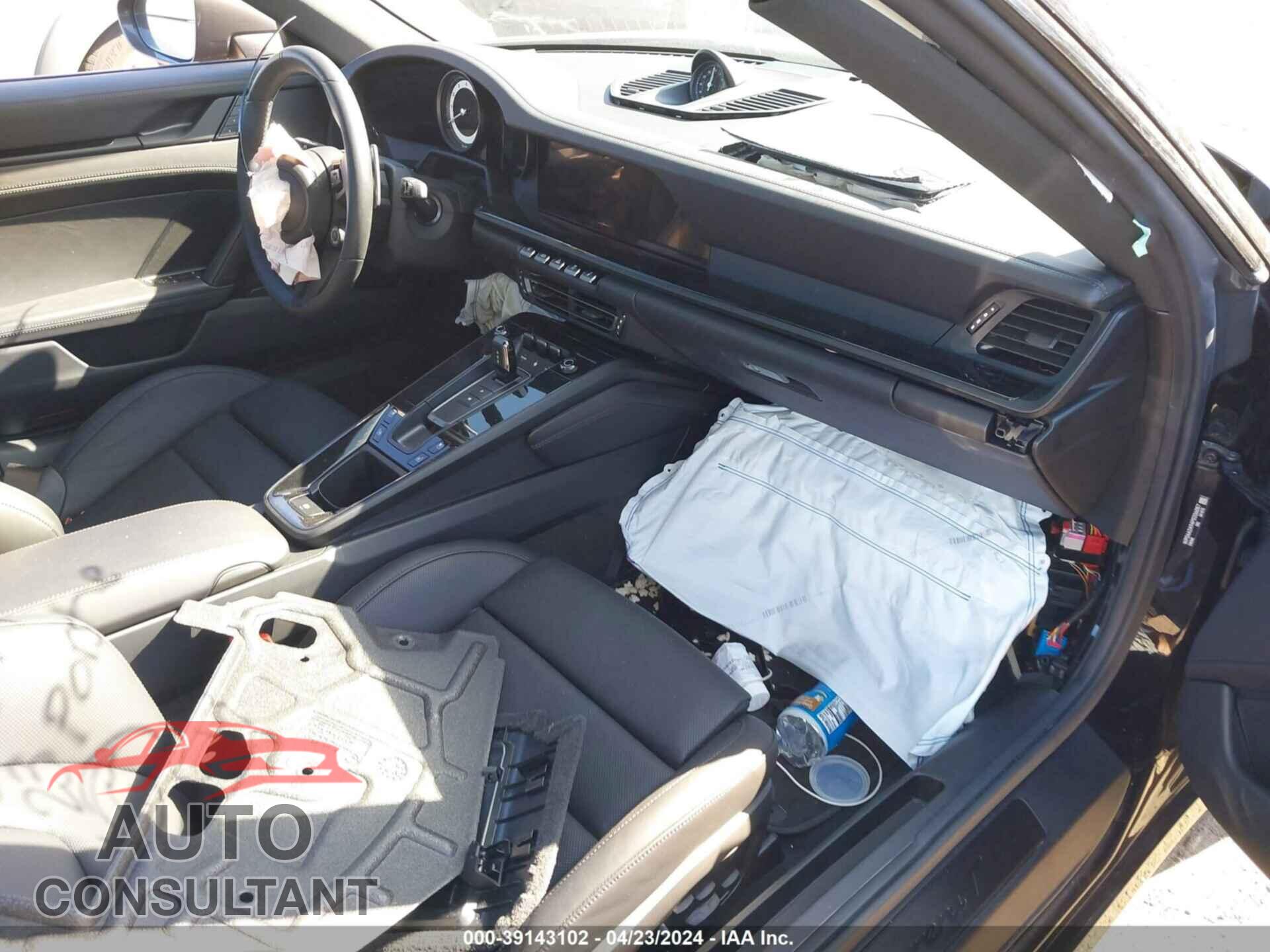 PORSCHE 911 2023 - WP0AA2A94PS206057