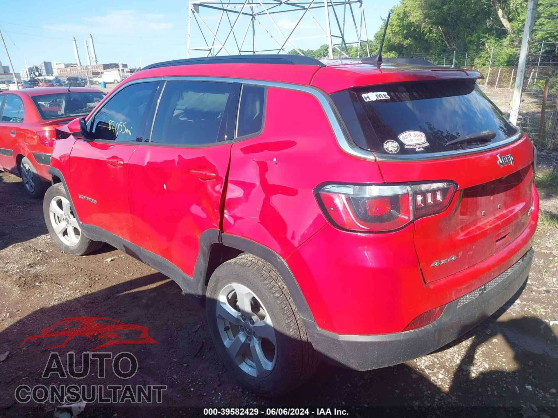 JEEP COMPASS 2018 - 3C4NJDBB3JT308096