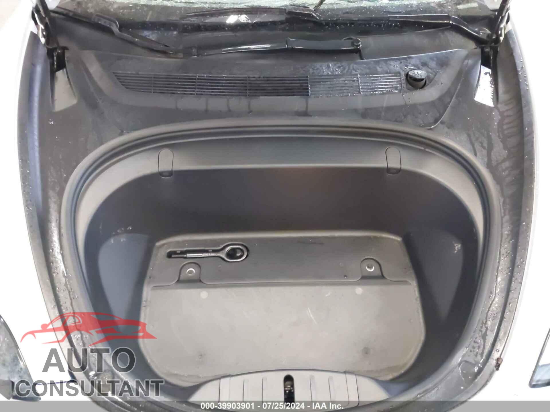 TESLA MODEL 3 2019 - 5YJ3E1EA3KF484403