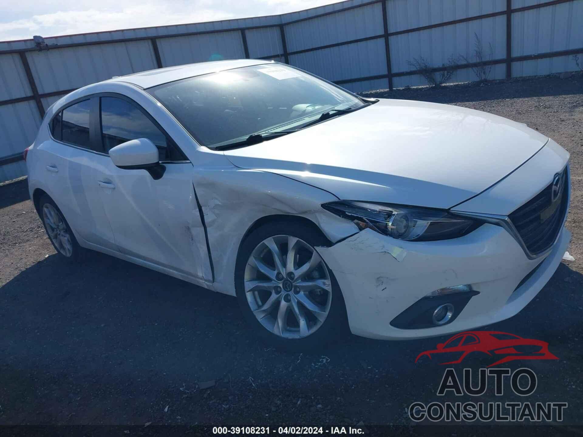 MAZDA MAZDA3 2016 - JM1BM1N37G1346752