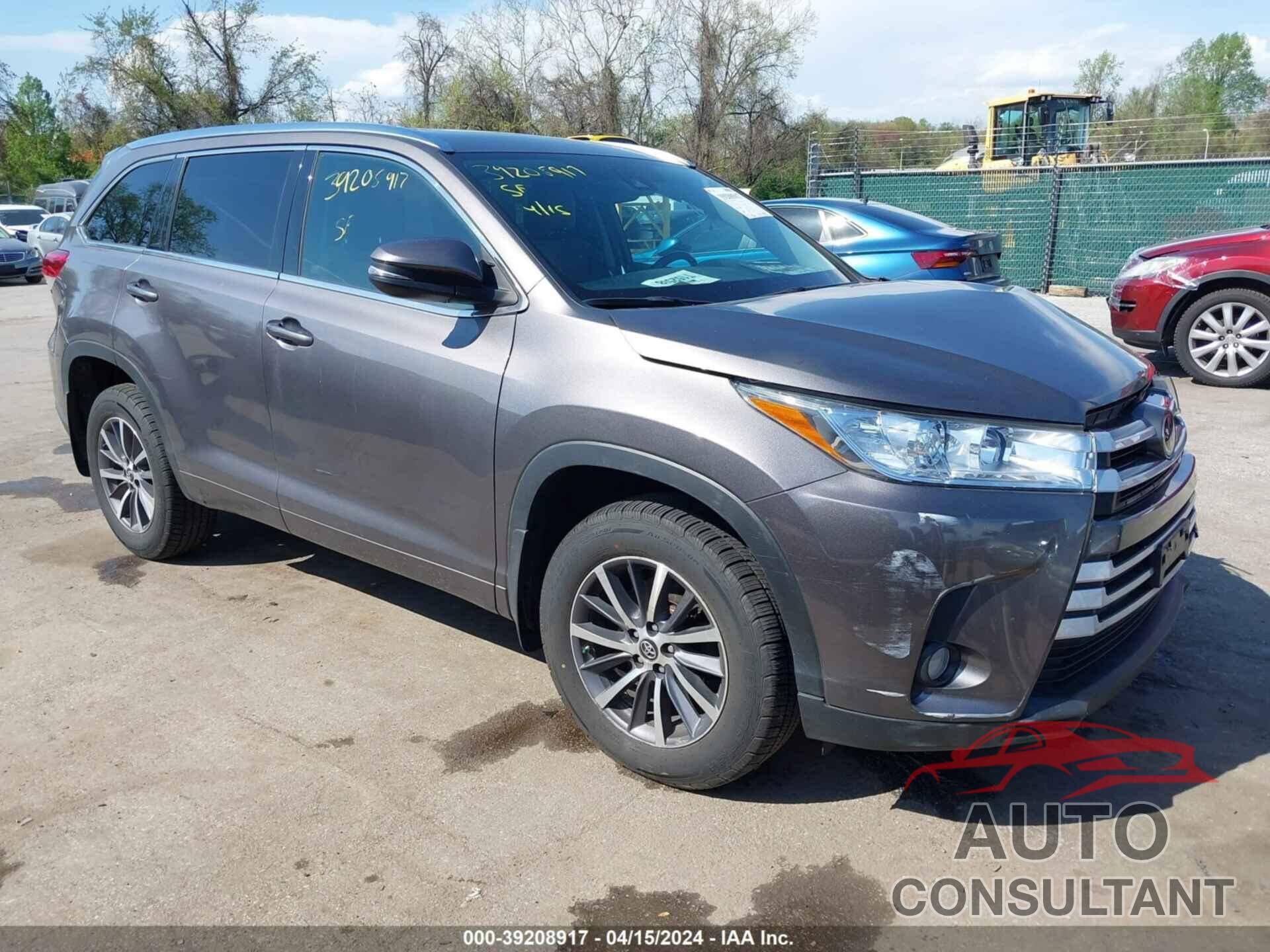 TOYOTA HIGHLANDER 2017 - 5TDJZRFH4HS392887