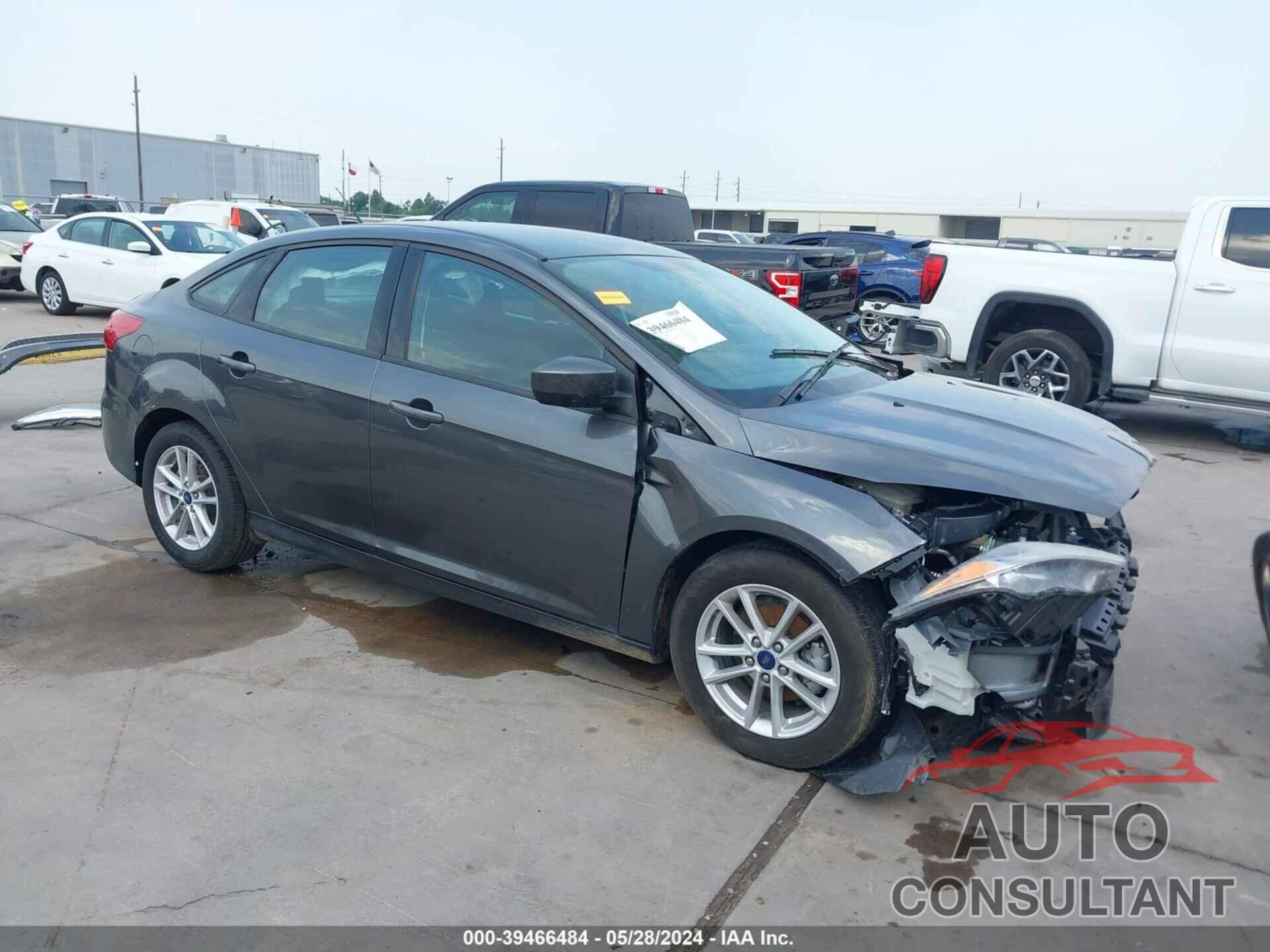 FORD FOCUS 2018 - 1FADP3FEXJL222813