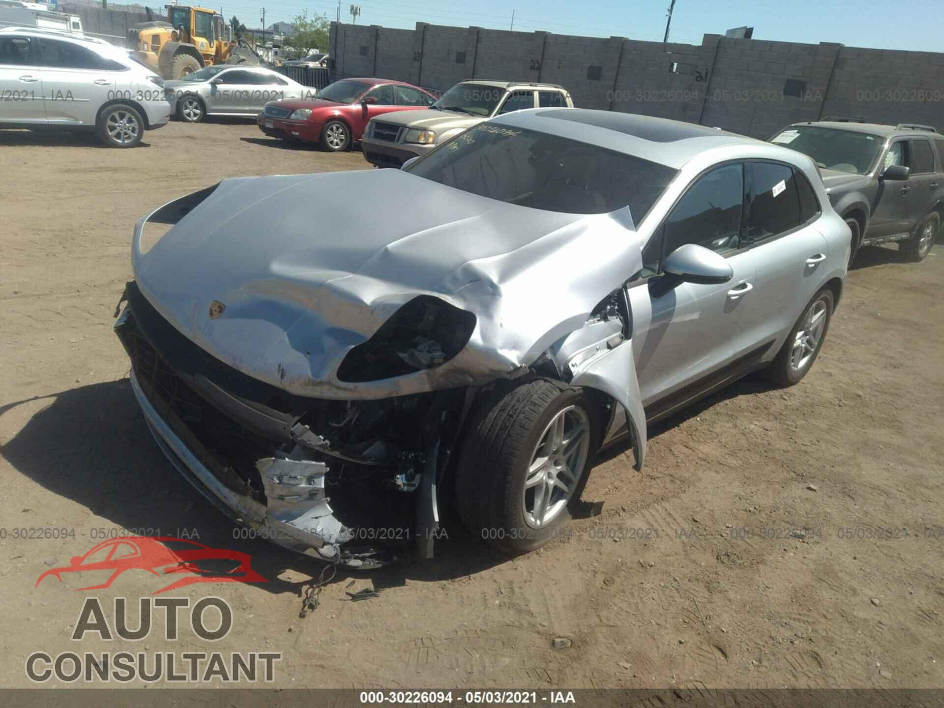 PORSCHE MACAN 2017 - WP1AA2A57HLB00550