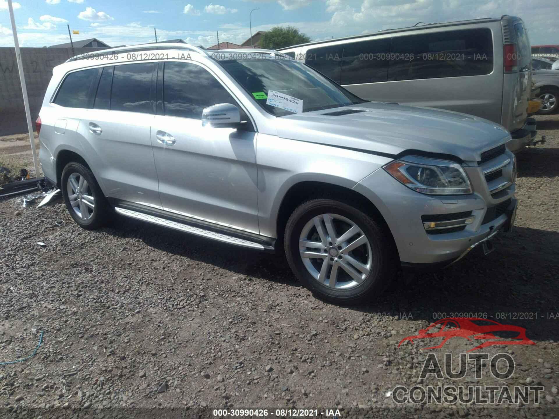 MERCEDES-BENZ GL 2016 - 4JGDF6EE9GA664675