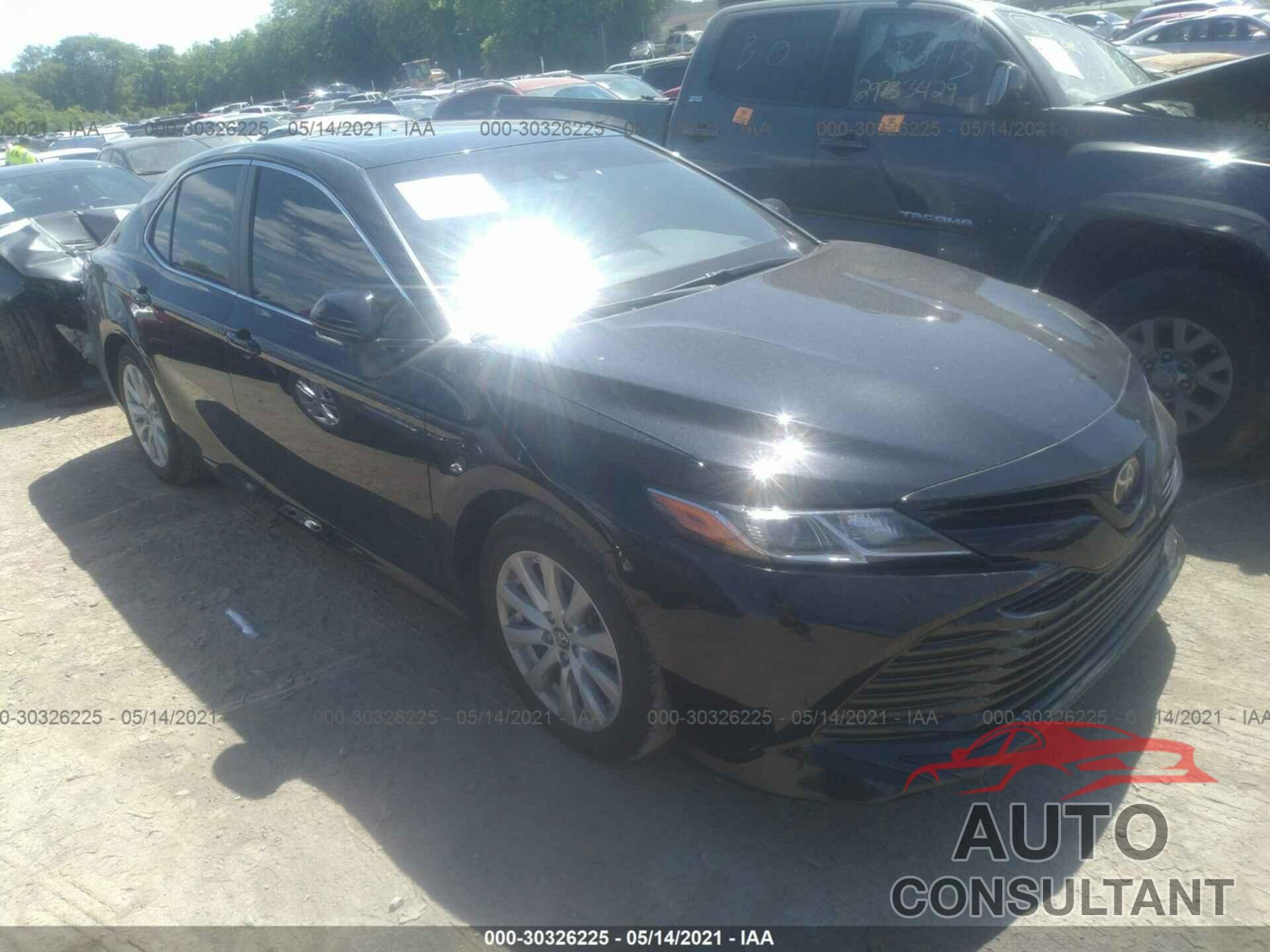 TOYOTA CAMRY 2018 - JTNB11HK9J3000544