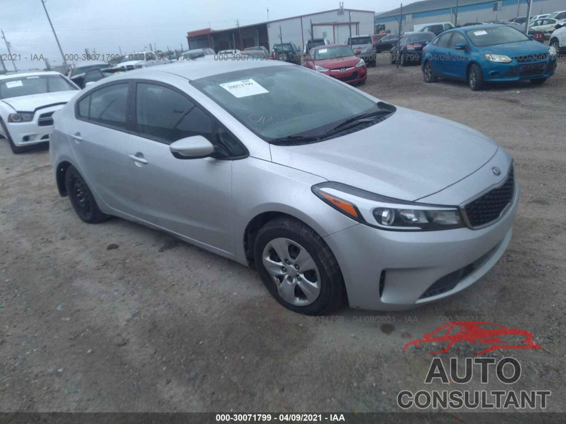 KIA FORTE 2017 - 3KPFL4A70HE012141
