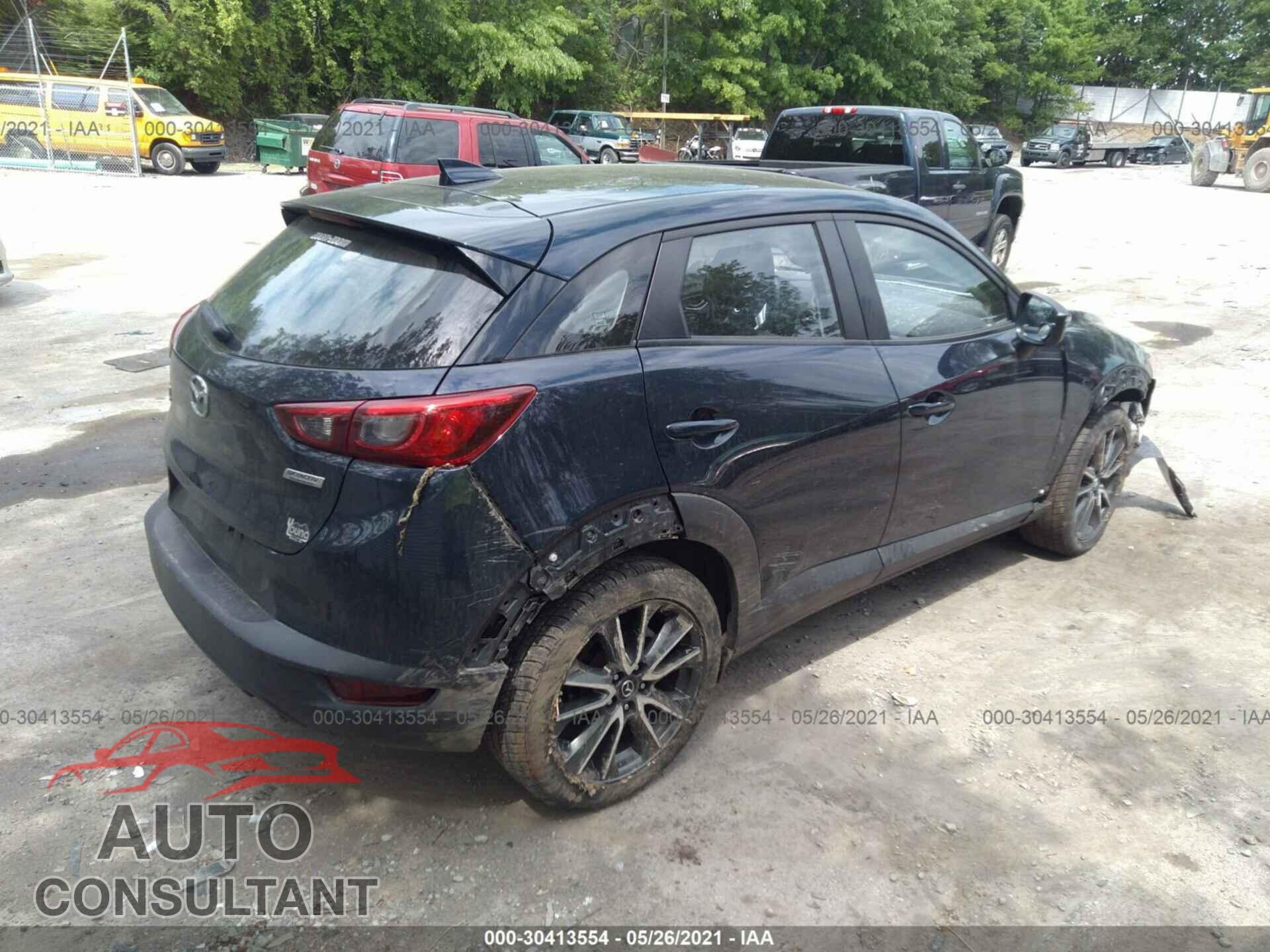MAZDA CX-3 2017 - JM1DKFC79H0167198