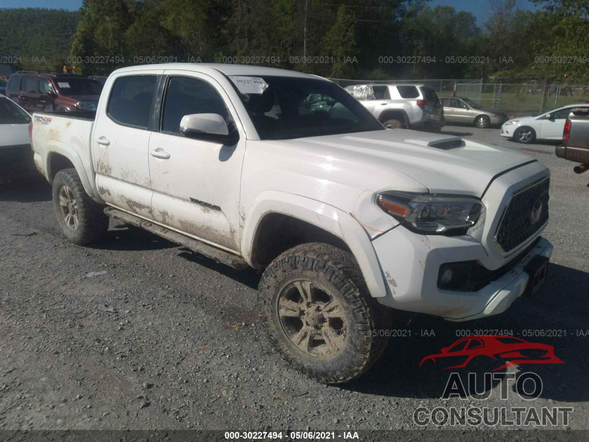 TOYOTA TACOMA 4WD 2019 - 5TFCZ5AN5KX181214