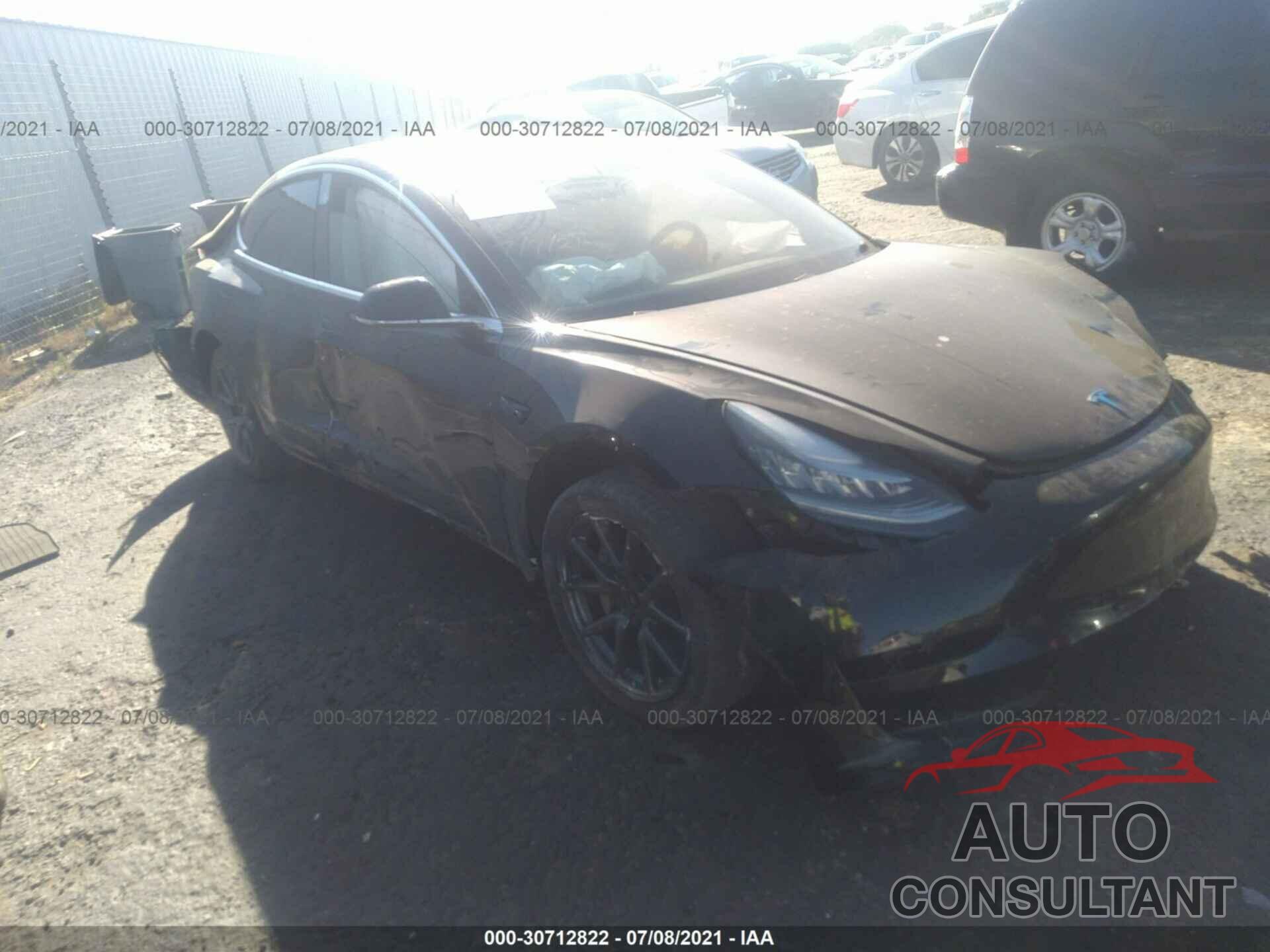 TESLA MODEL 3 2019 - 5YJ3E1EA5KF323888