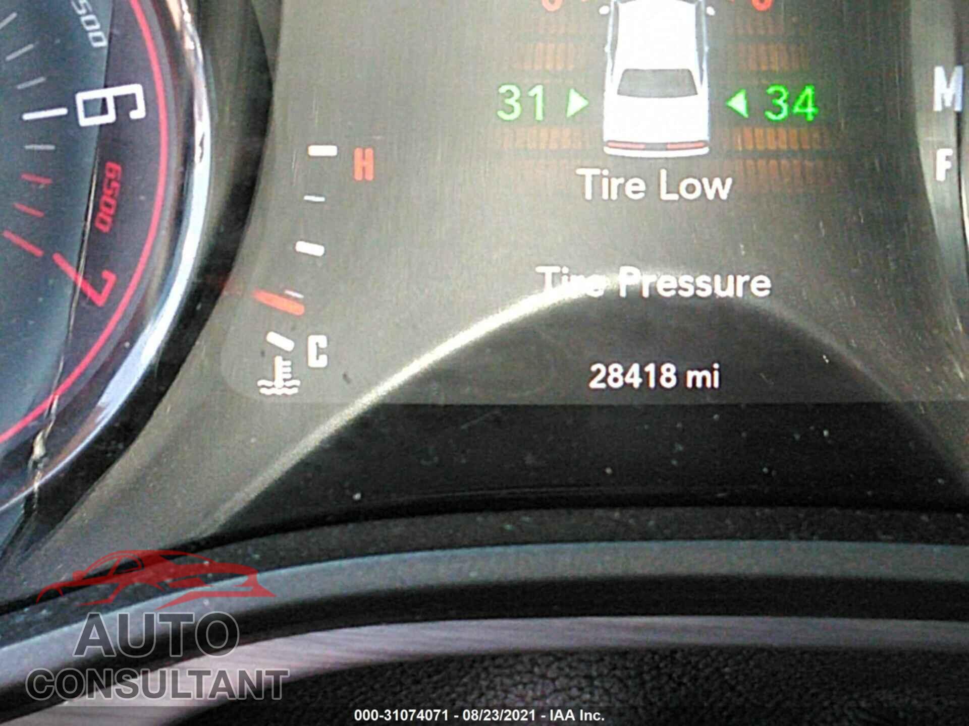 DODGE CHALLENGER 2018 - 2C3CDZAGXJH155352