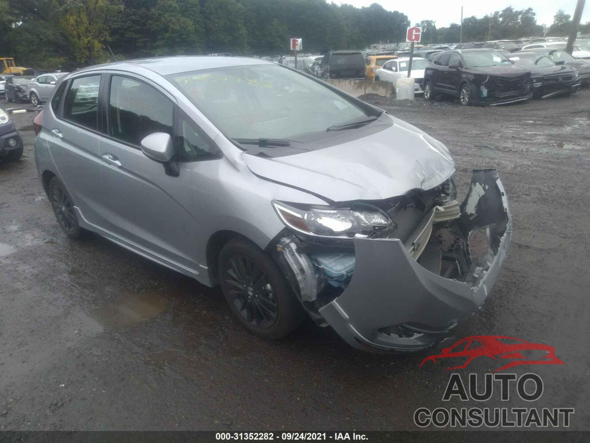 HONDA FIT 2020 - 3HGGK5H64LM719821