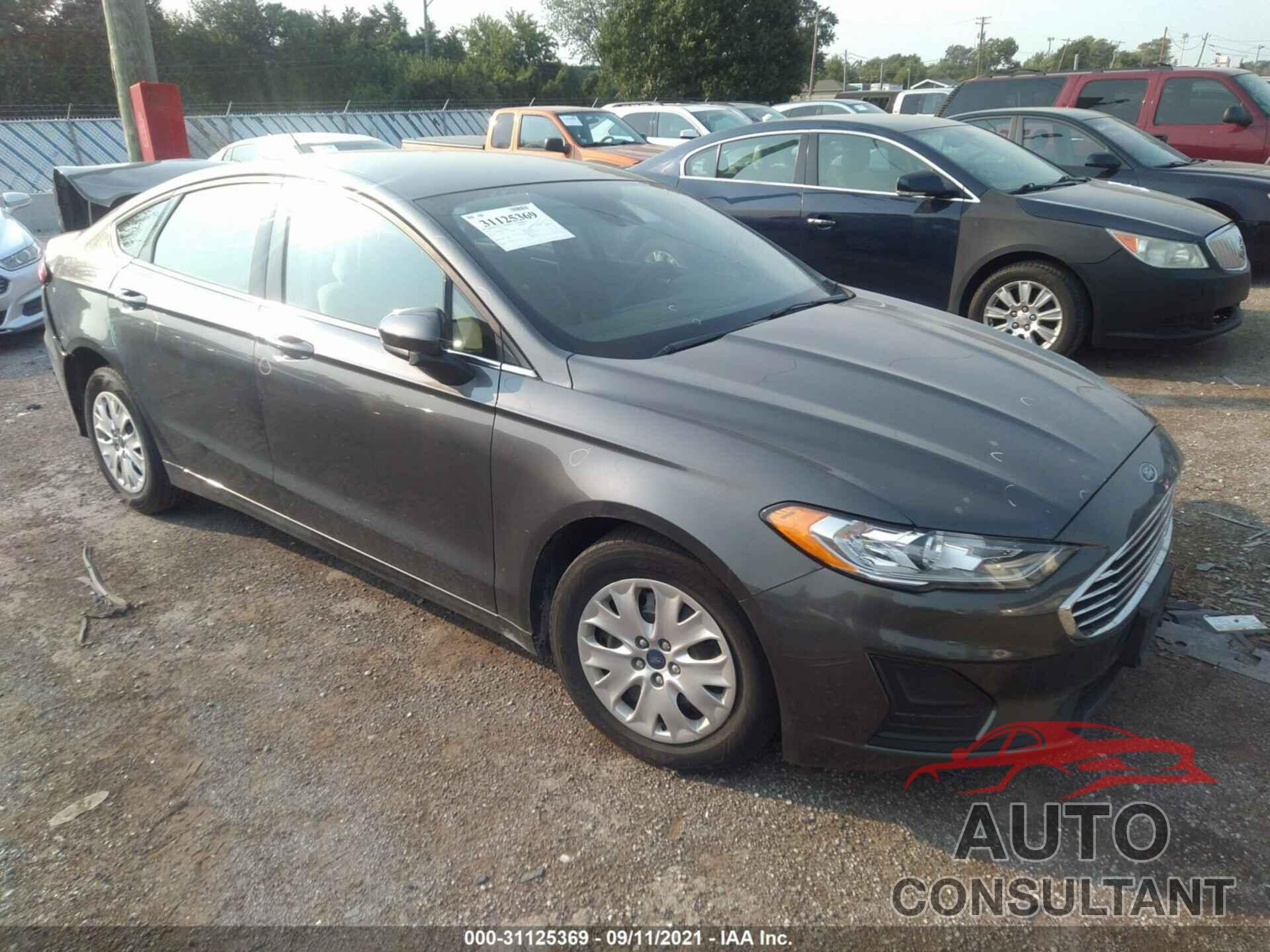FORD FUSION 2019 - 3FA6P0G75KR285988