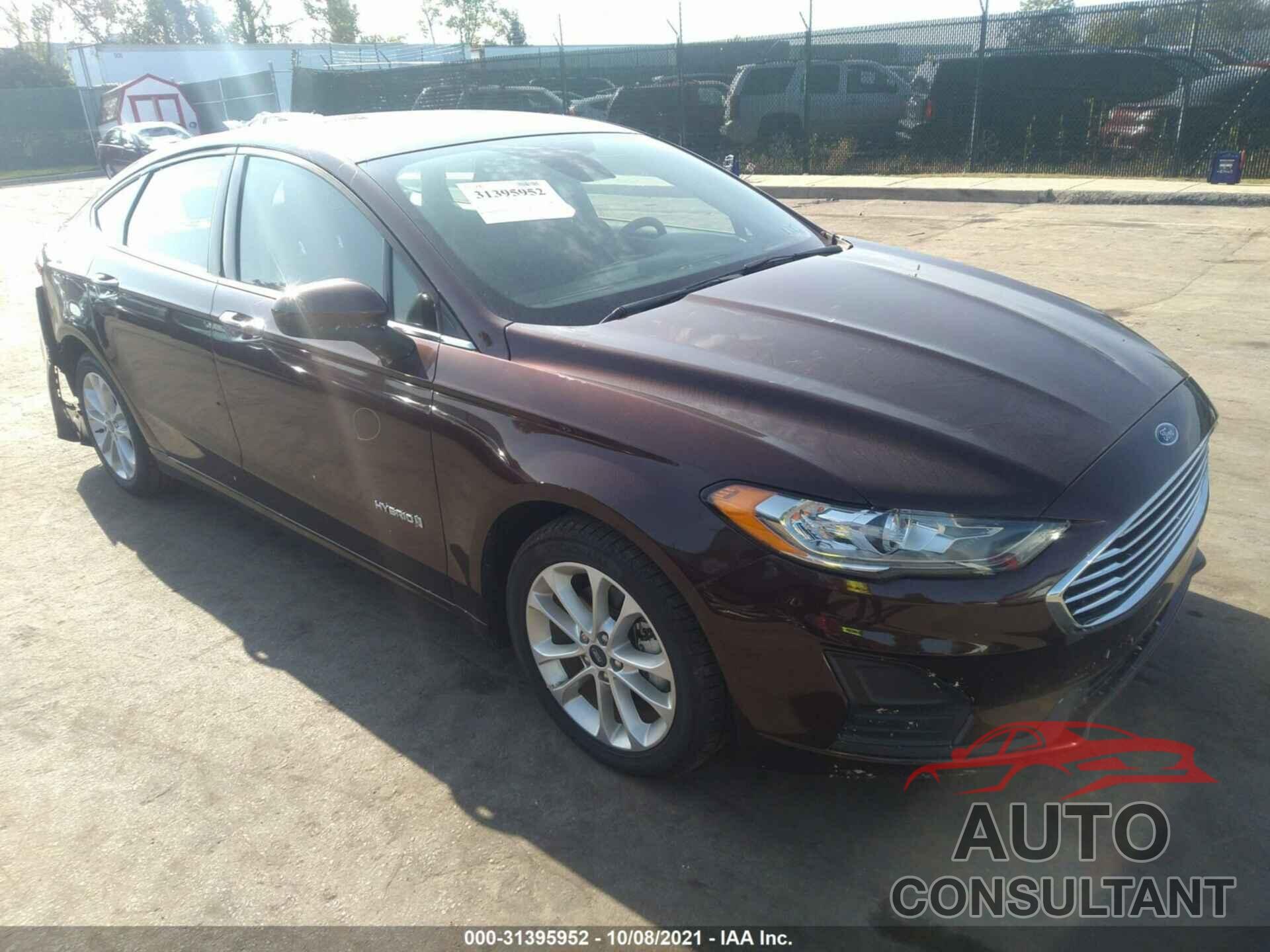 FORD FUSION HYBRID 2019 - 3FA6P0LU2KR192616