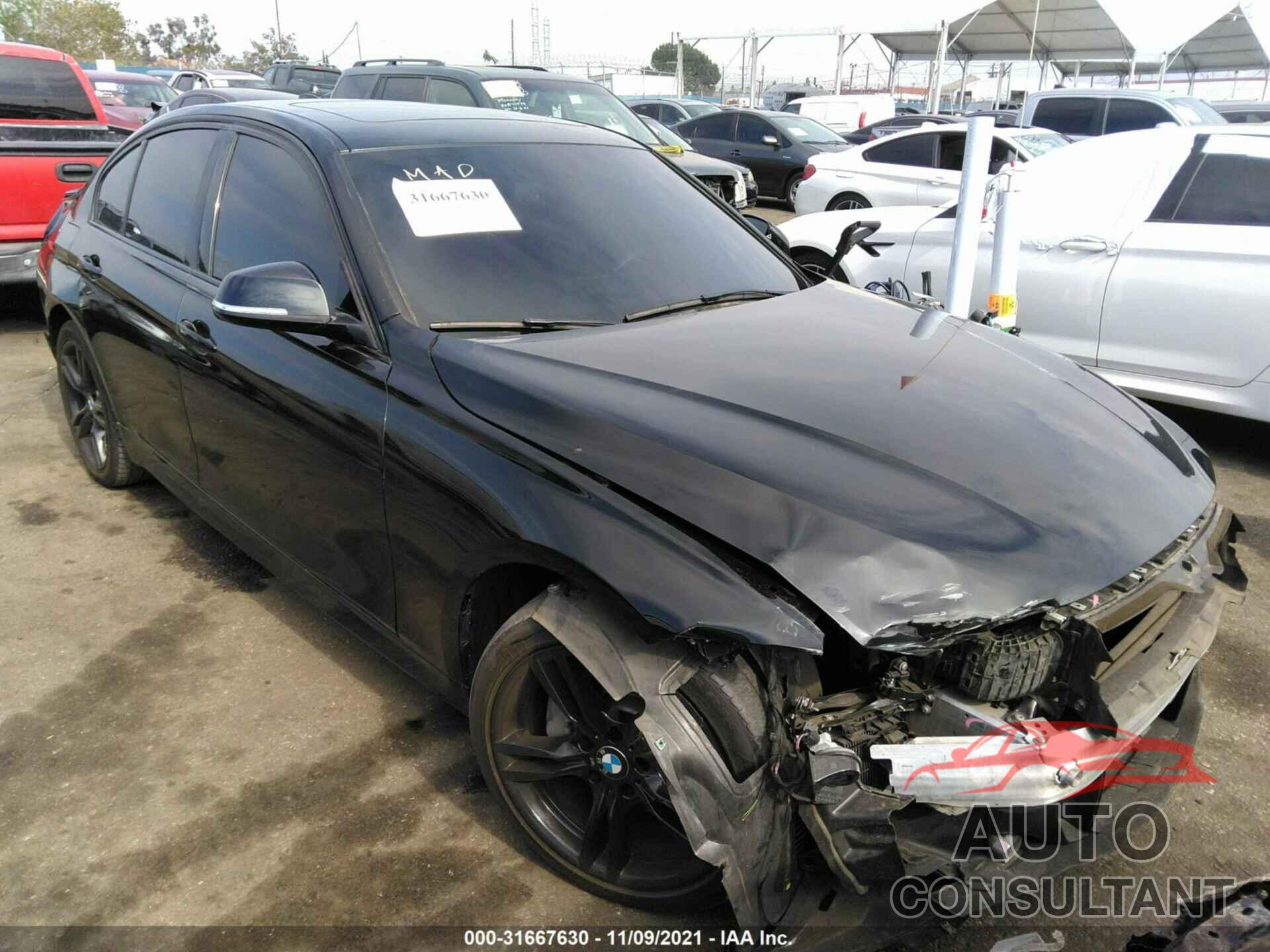 BMW 3 SERIES 2018 - WBA8B3C53JK843358
